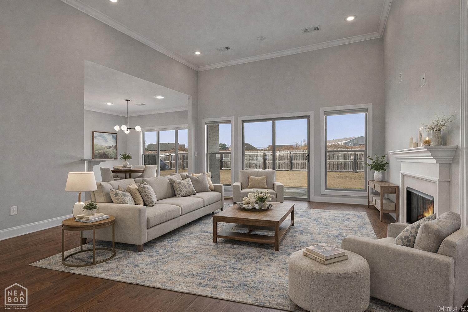 WHISPERING HILLS - Residential