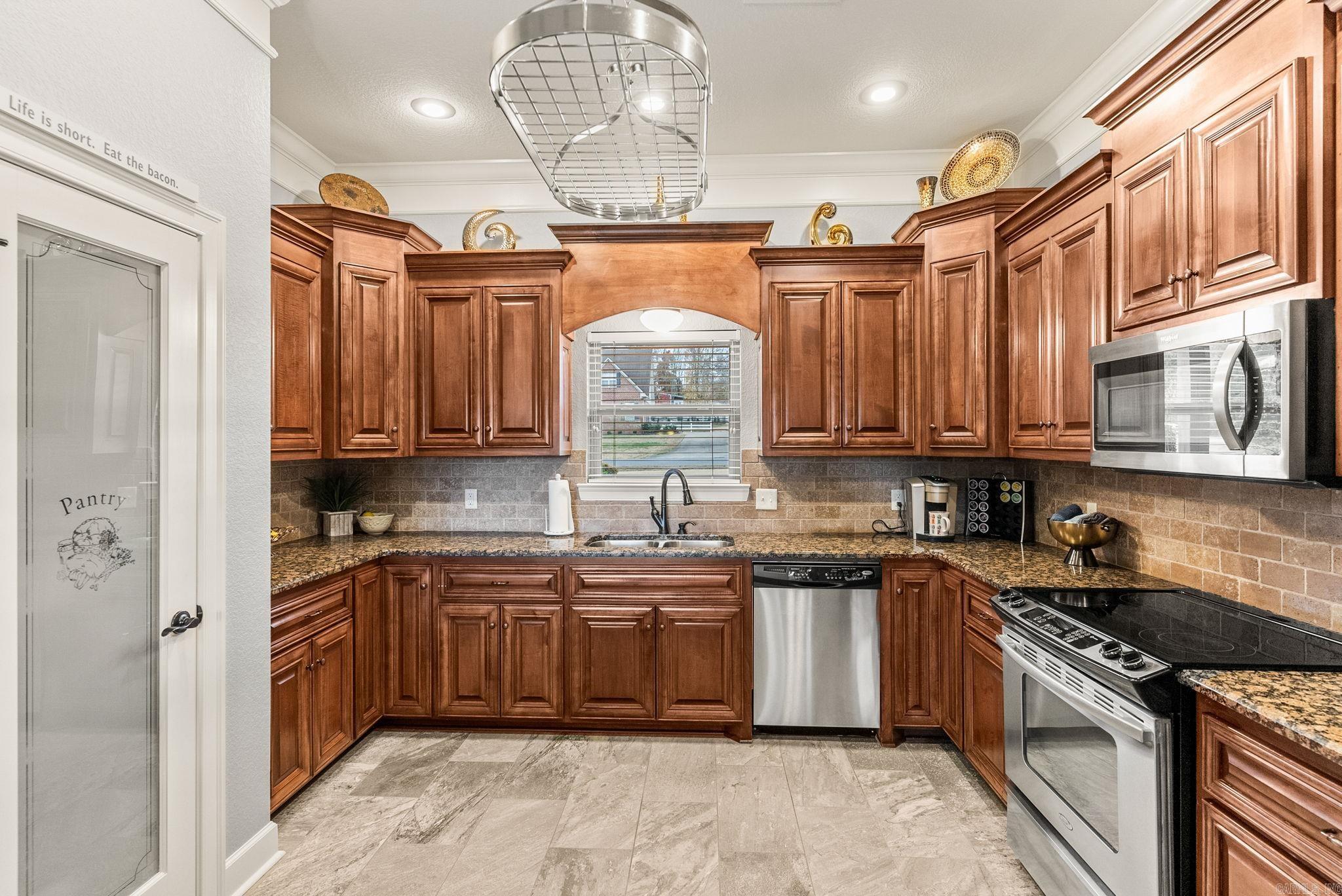 SPRINGHILL VALLEY ESTATES - Residential