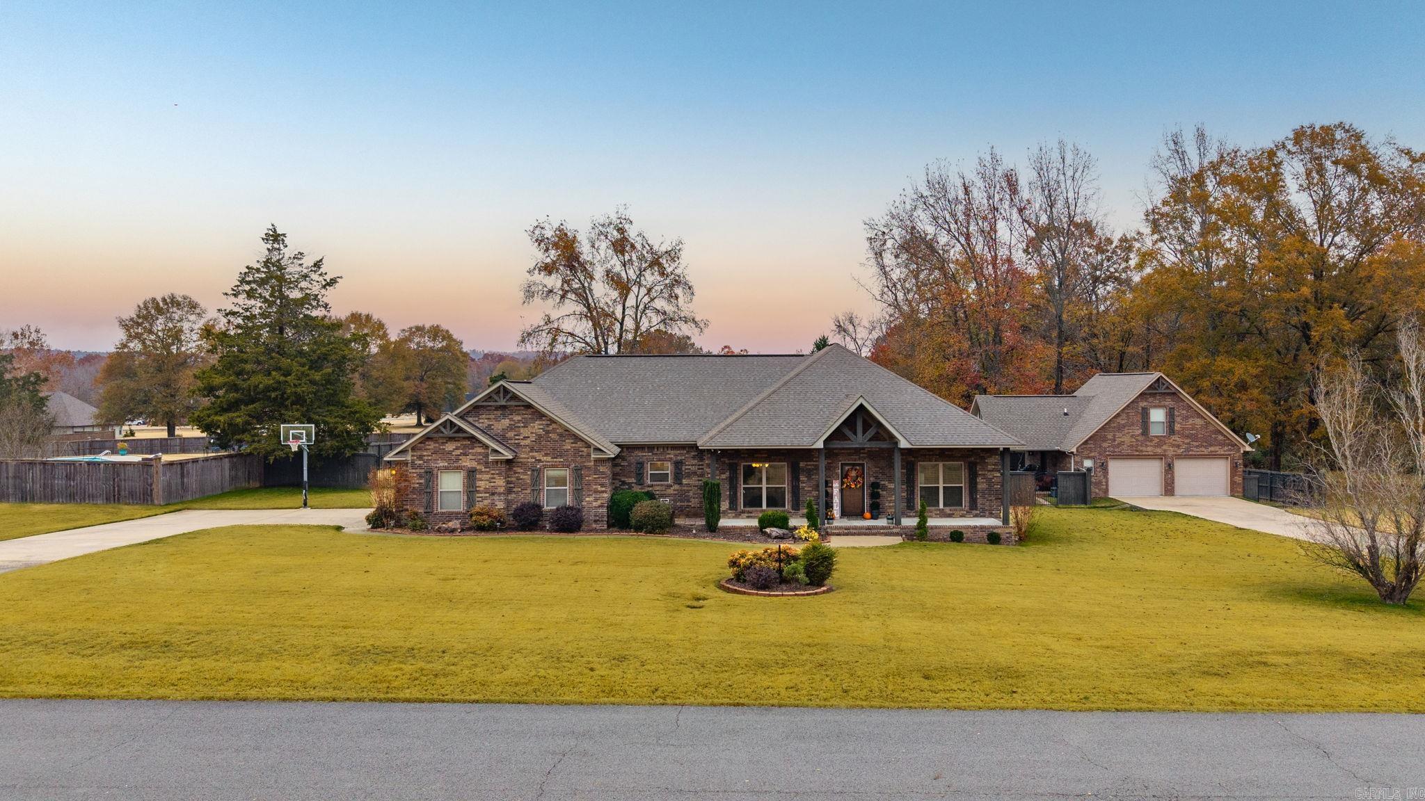 SPRINGHILL VALLEY ESTATES - Residential