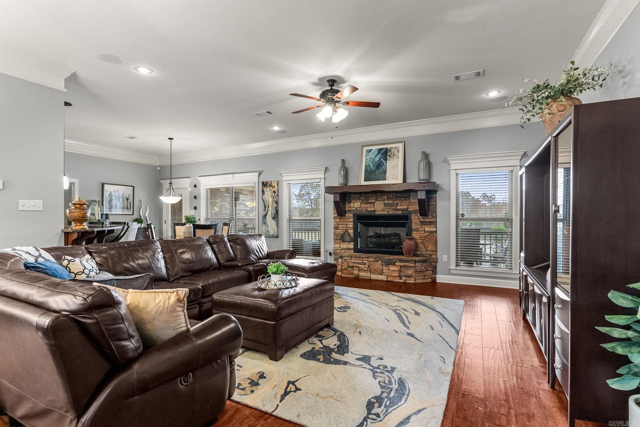 SPRINGHILL VALLEY ESTATES - Residential