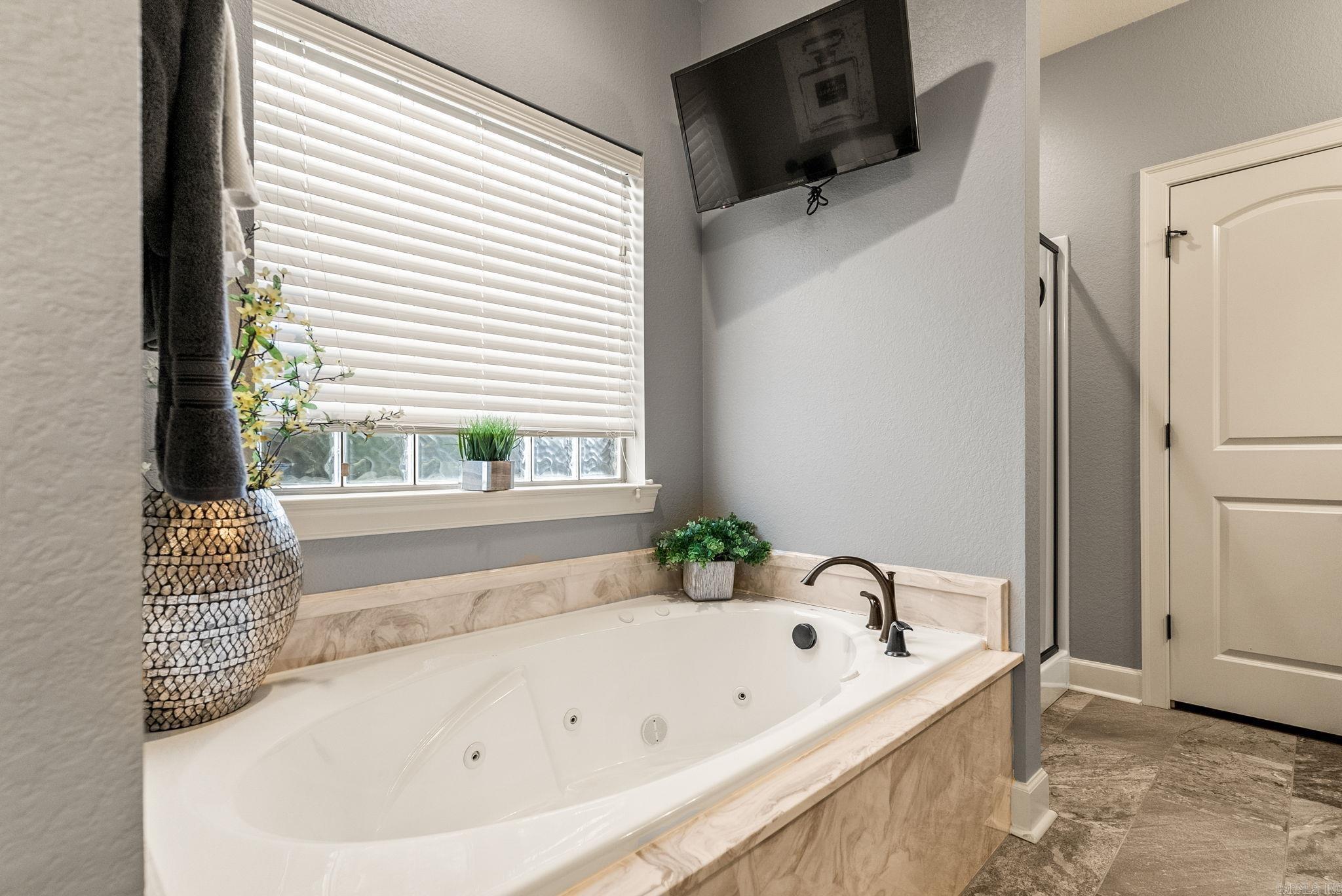 SPRINGHILL VALLEY ESTATES - Residential