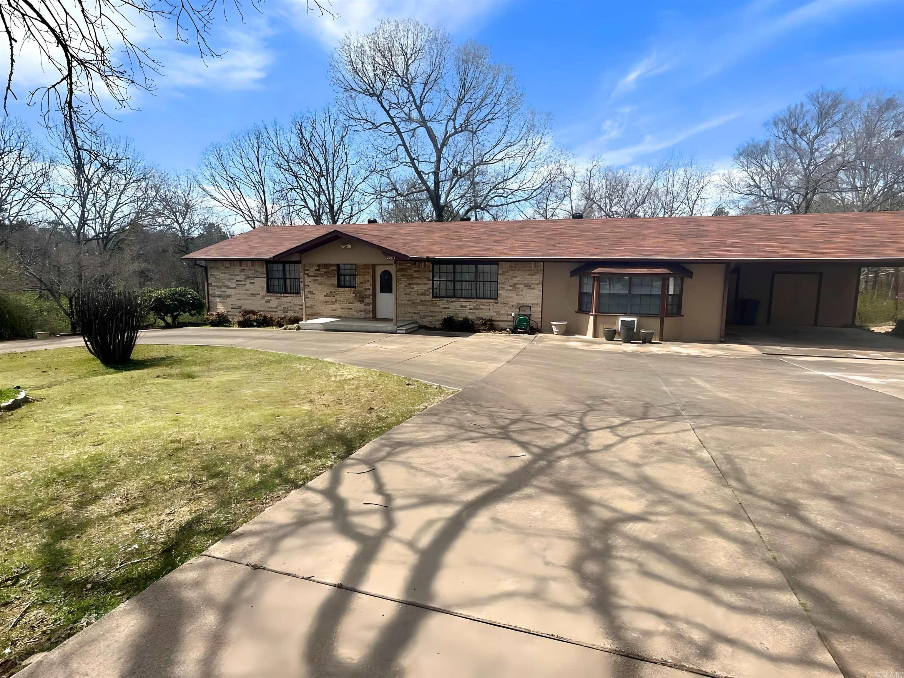 Looking for a spacious, functional, well kept home in town? This classic brick home sits on a quiet street near Cox Lake and offers both convenience and privacy. As you enter the property youāll notice a nice wrap around driveway. Step inside and youāll see a SPACIOUS living and dining area with large windows and impressive NATURAL LIGHT! The bedrooms are also spacious with lots of closet space! There is a nicely done ADDITION to the home with its own entrance including a second kitchen, bathroom and living space! Also has an additional 280 sq ft BASEMENT! Step outside and notice the huge COVERED PATIO overlooking the lovely, fully fenced backyard. Property has ample storage space, and some nice landscaping! This is truly a lovely property that wonāt last long!