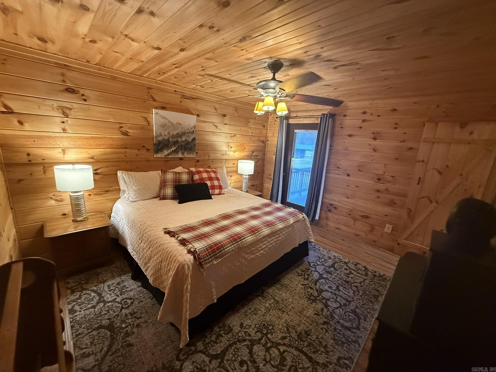 White River Estates - Residential