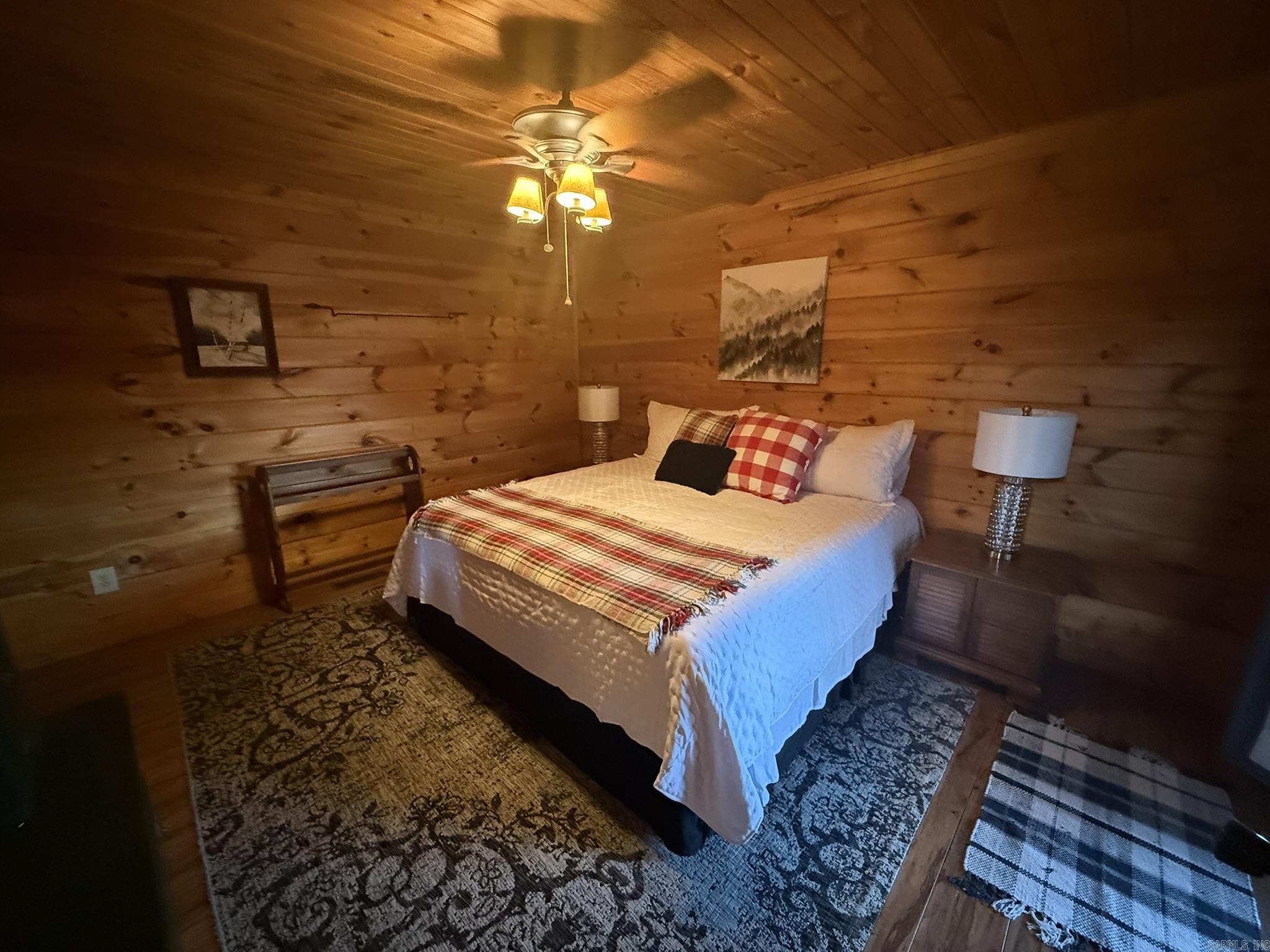 White River Estates - Residential