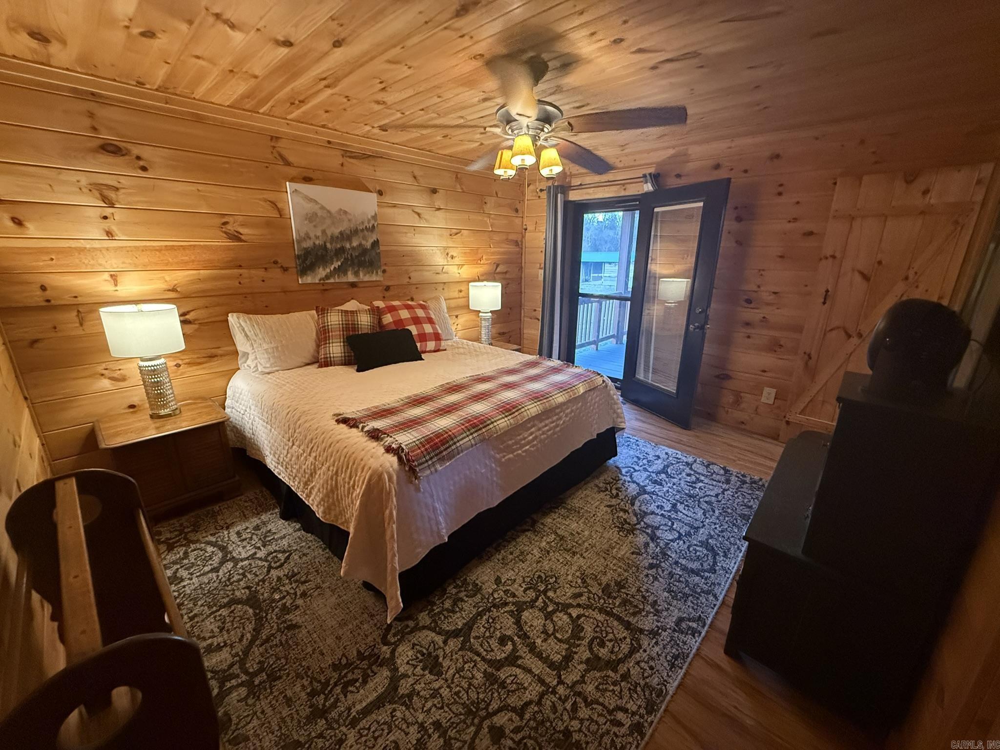 White River Estates - Residential