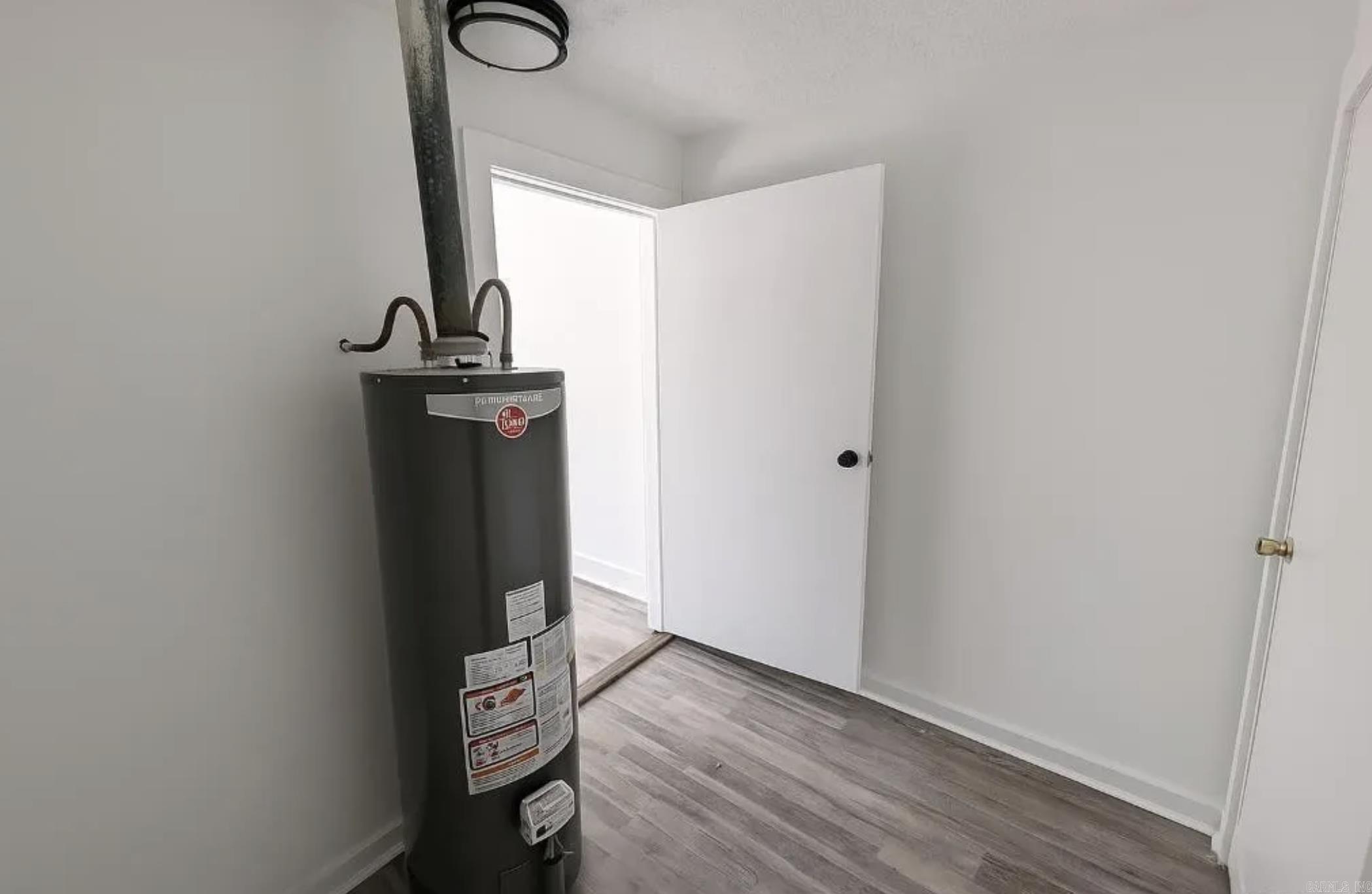 BARROW JOHN - Residential