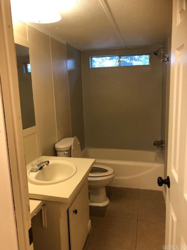 Metes & Bounds - Residential Lease