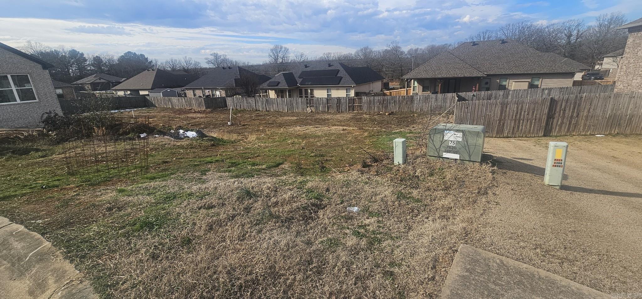 Pleasant Forest - Land