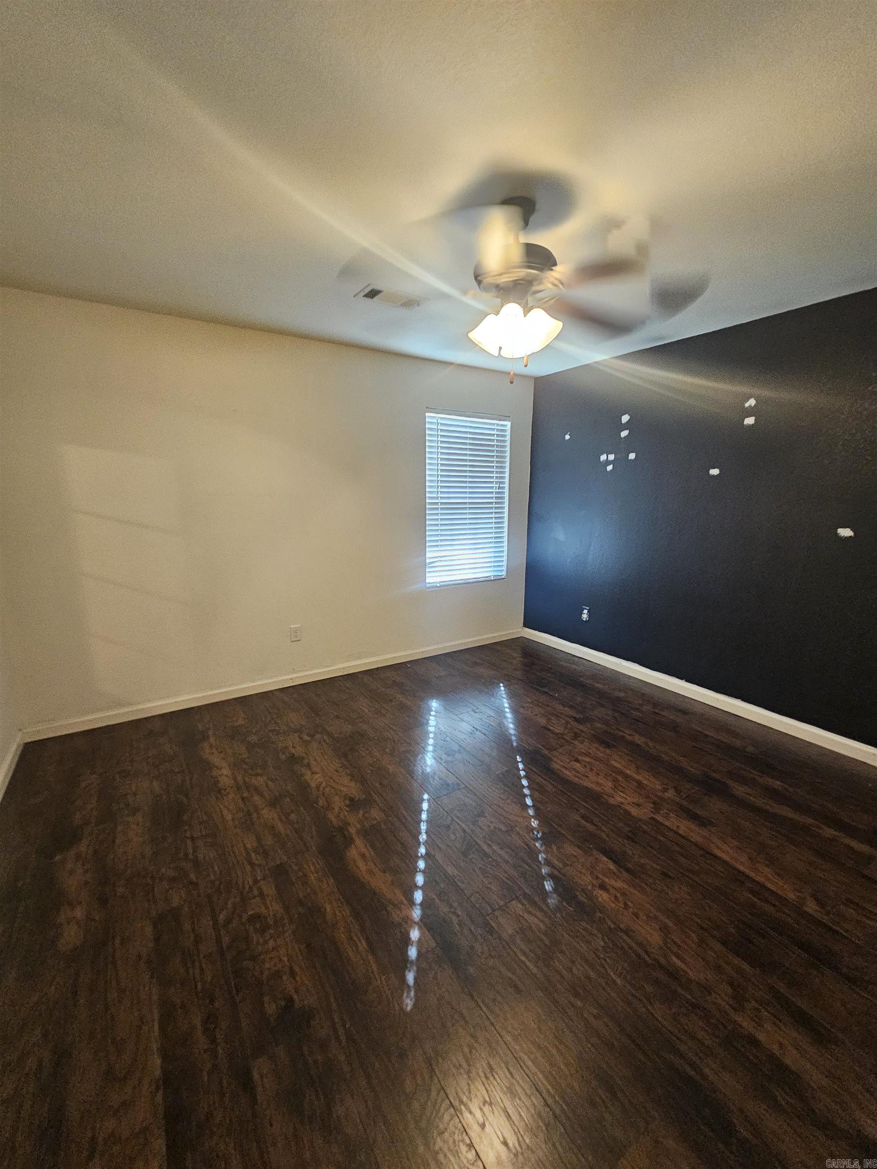 Hickory Springs - Residential Lease