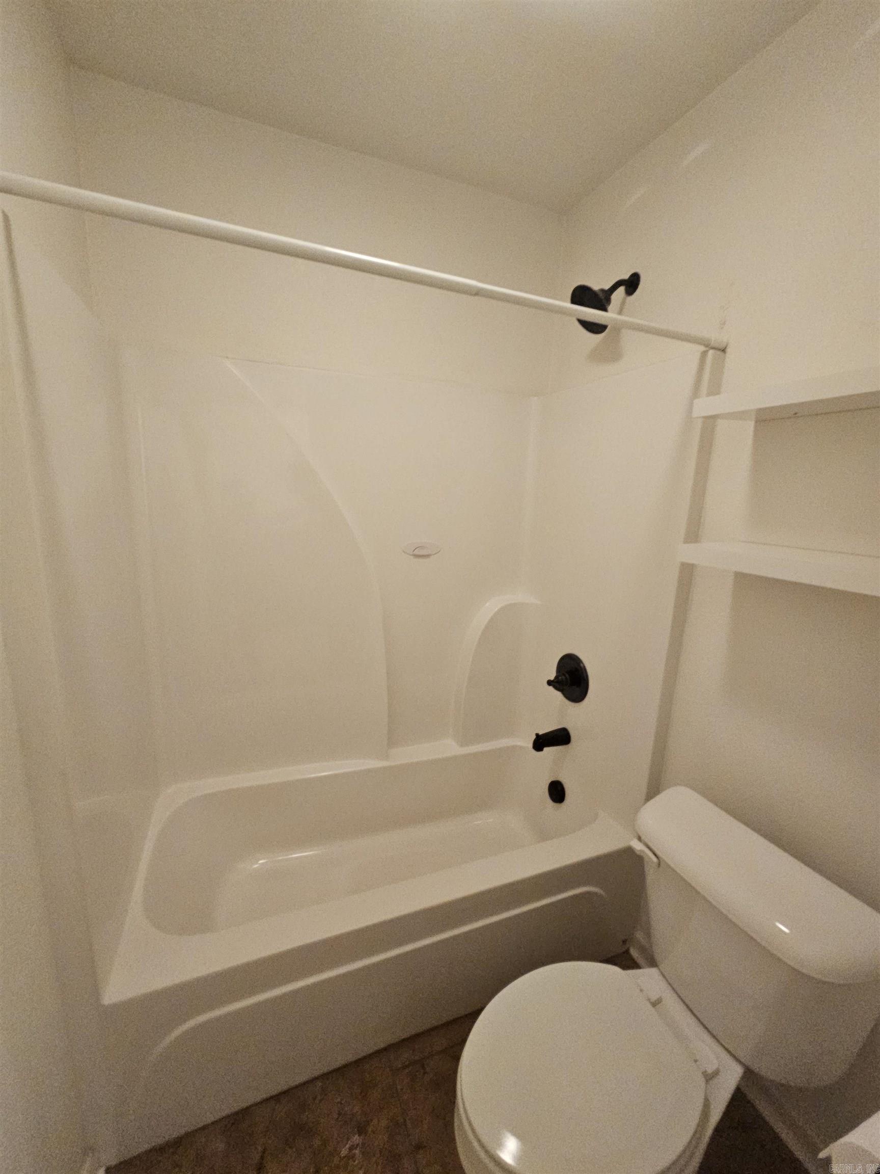 Hickory Springs - Residential Lease