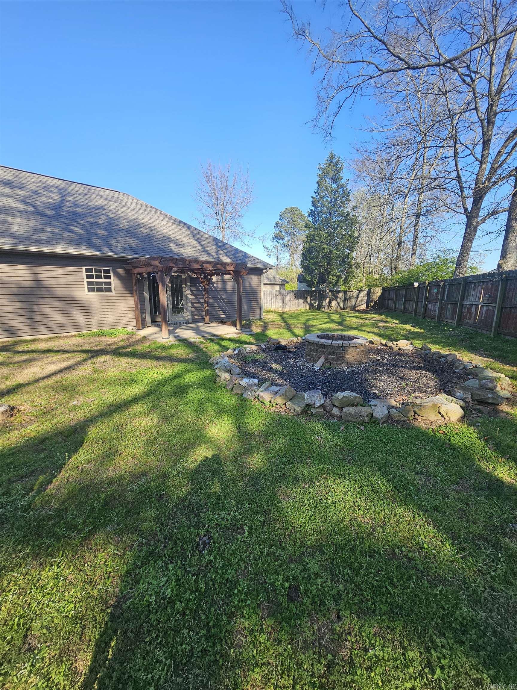 Hickory Springs - Residential Lease