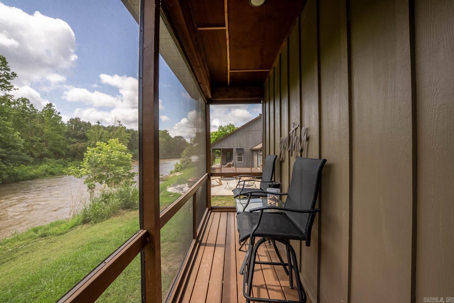 SPRING RIVER LANDING - Residential