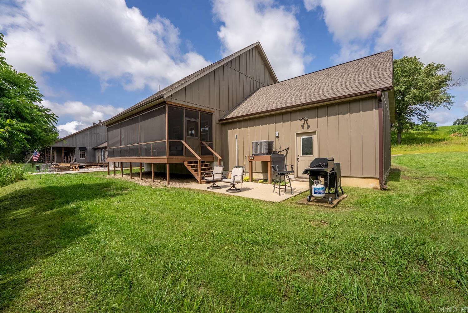 SPRING RIVER LANDING - Residential