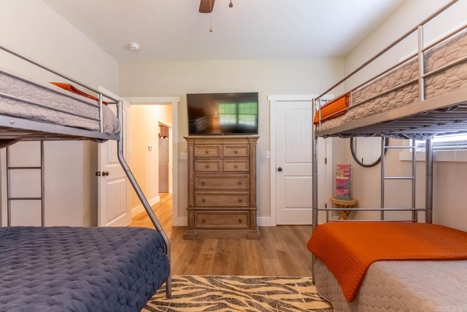 SPRING RIVER LANDING - Residential