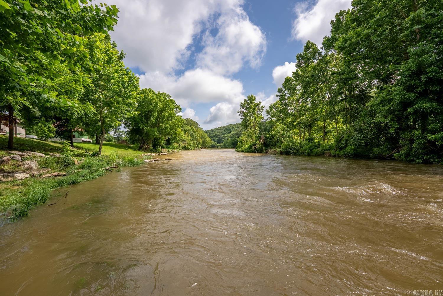 SPRING RIVER LANDING - Residential
