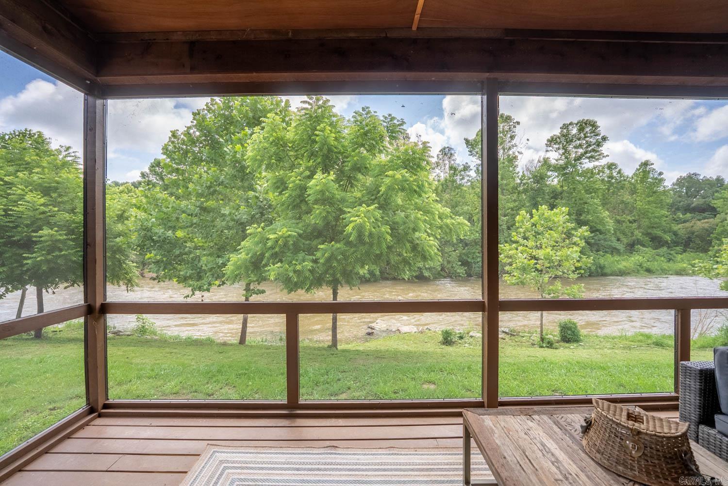 SPRING RIVER LANDING - Residential