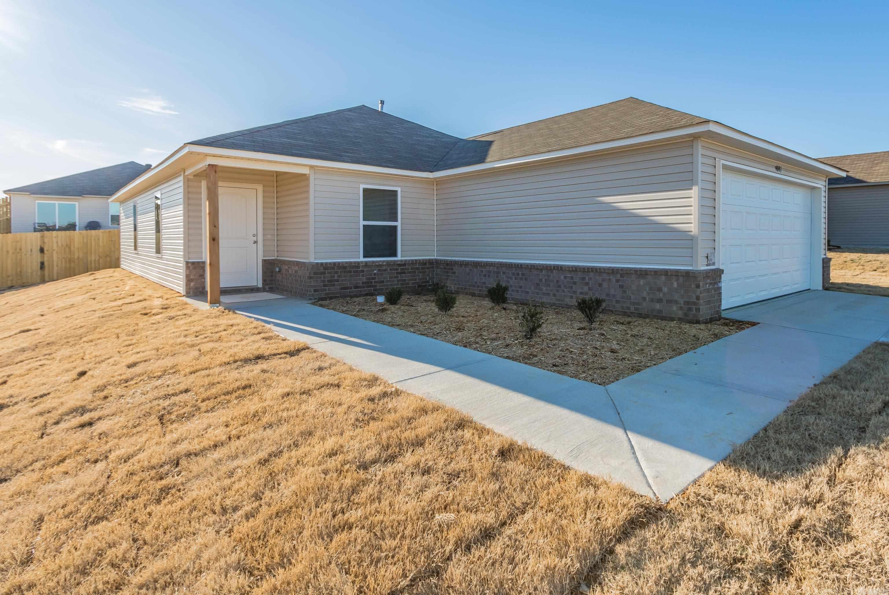 THE MEADOWS - Residential