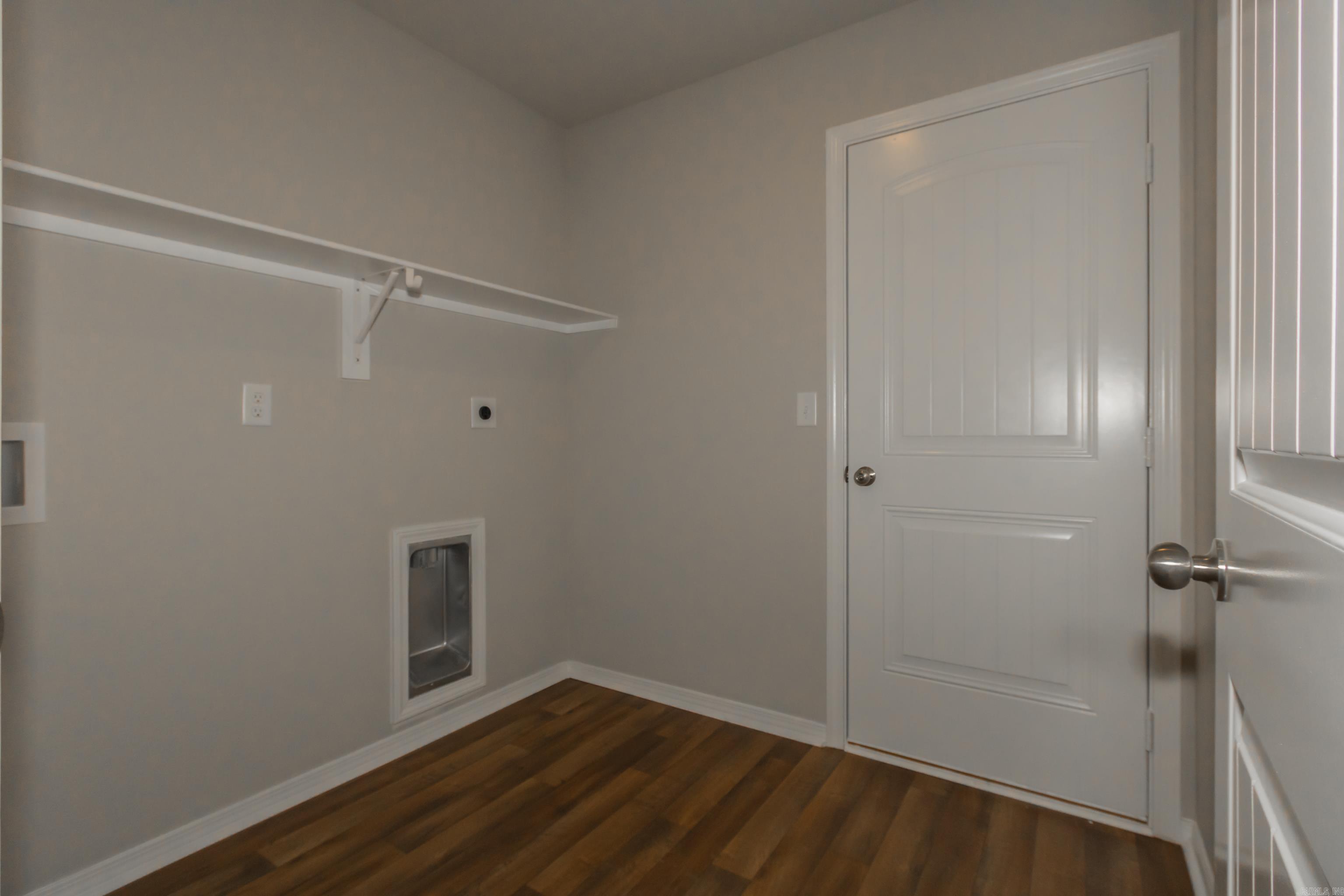 THE MEADOWS - Residential