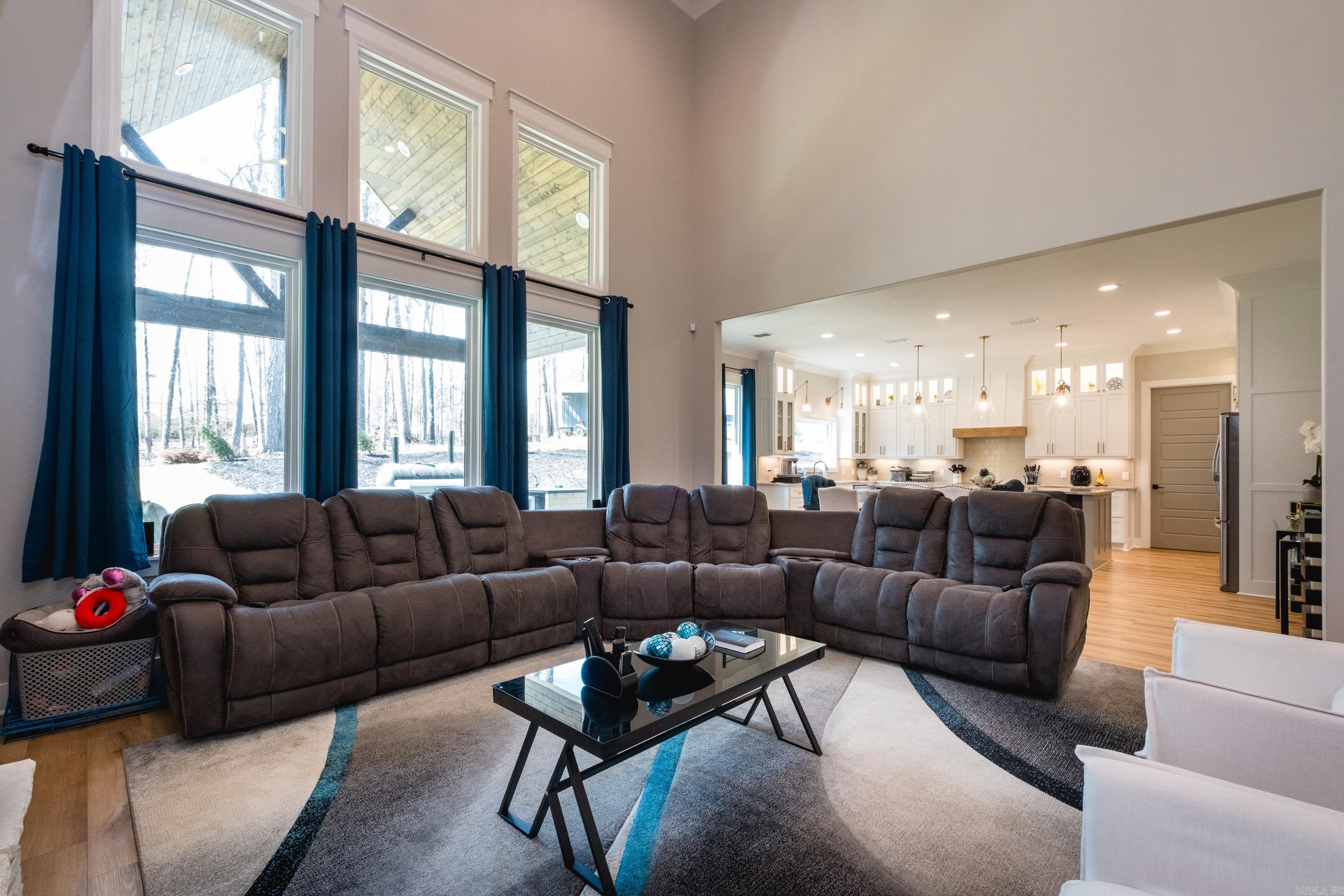 WINDS OF OSAGE - Residential