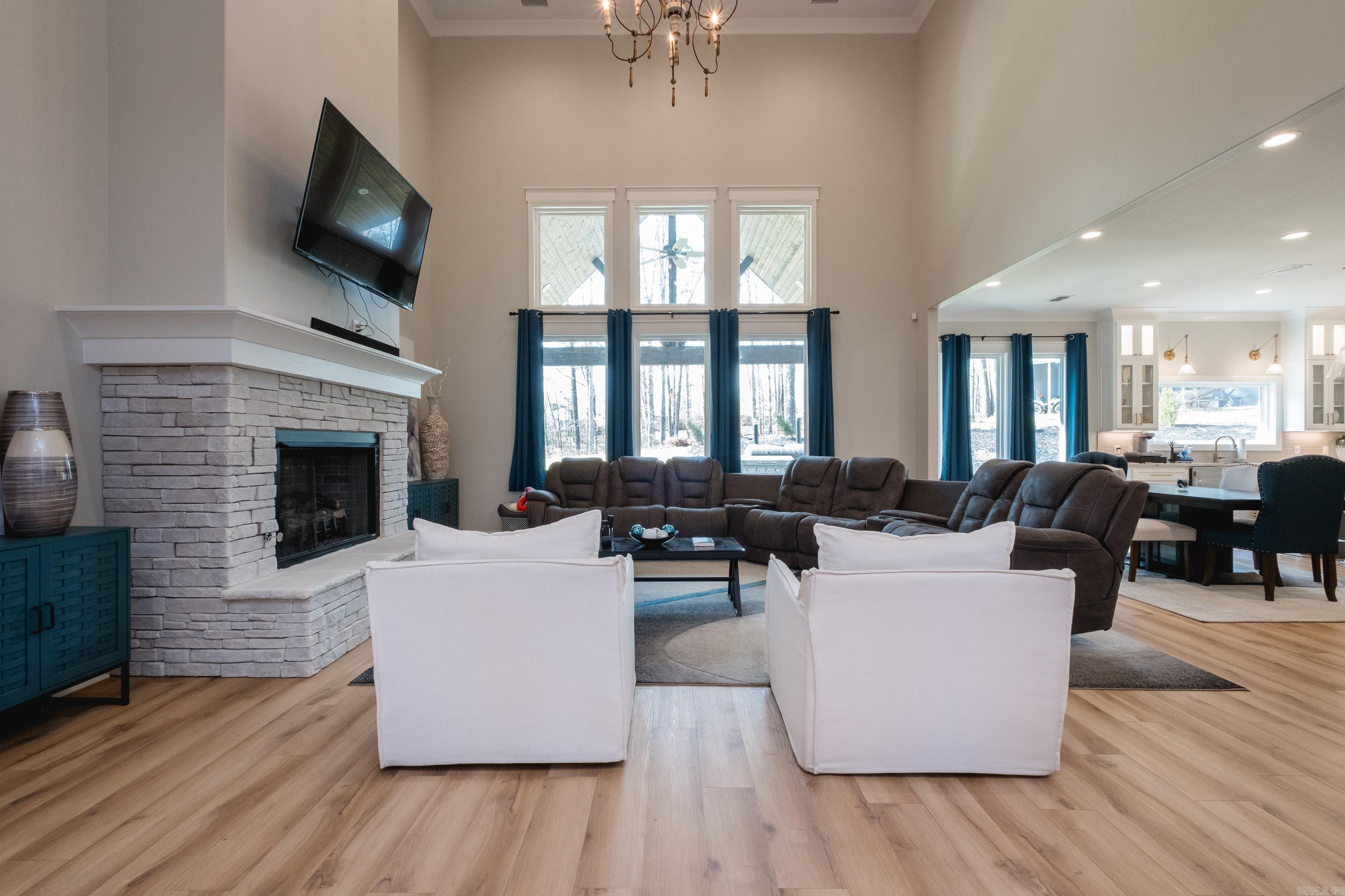 WINDS OF OSAGE - Residential