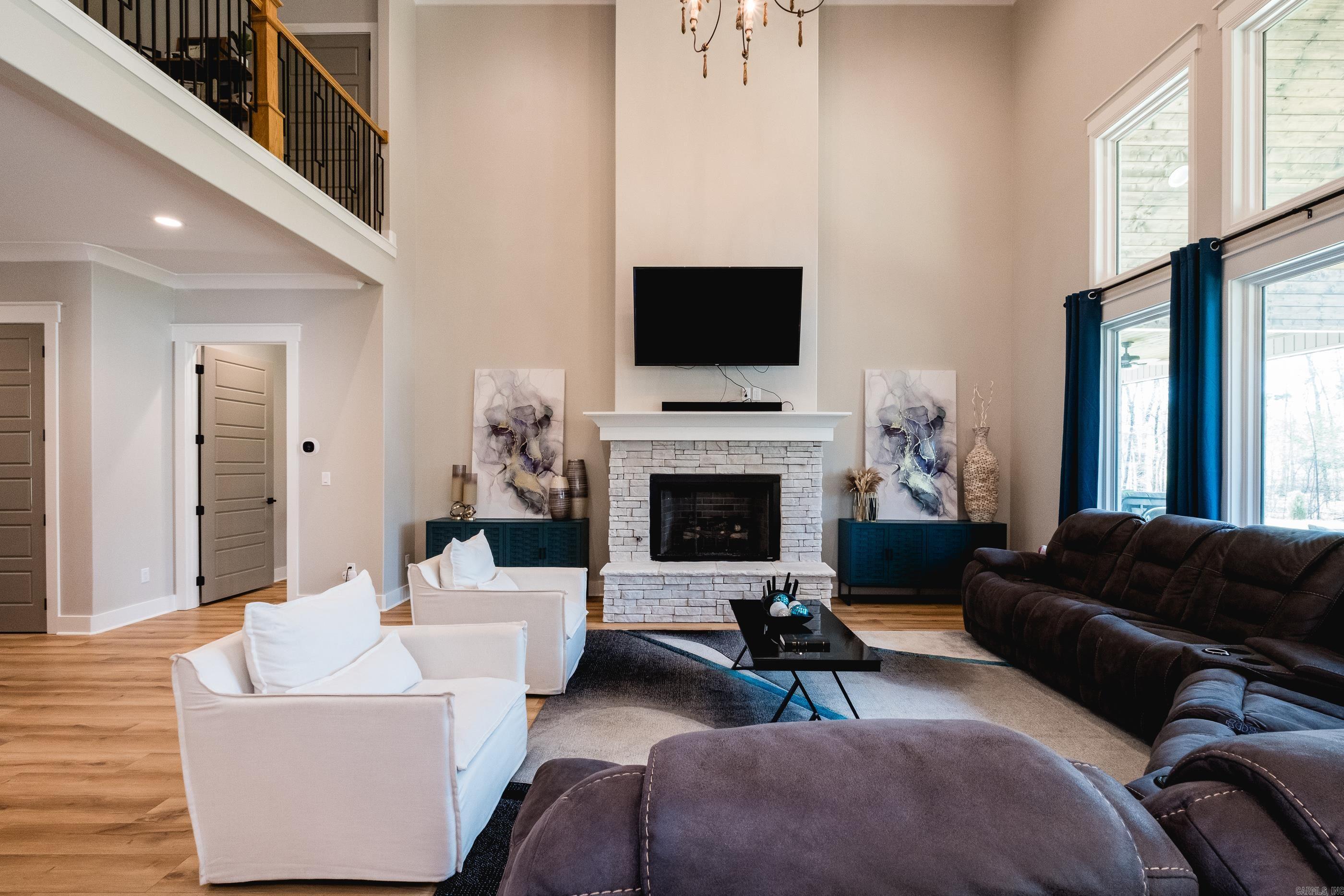 WINDS OF OSAGE - Residential