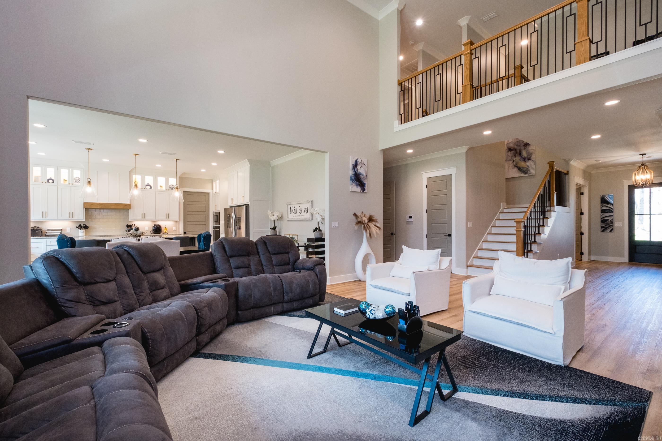 WINDS OF OSAGE - Residential