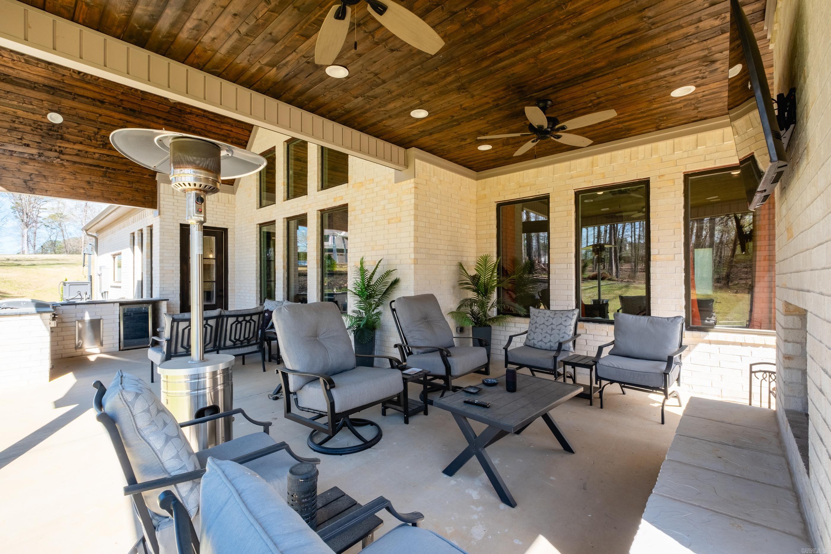 WINDS OF OSAGE - Residential