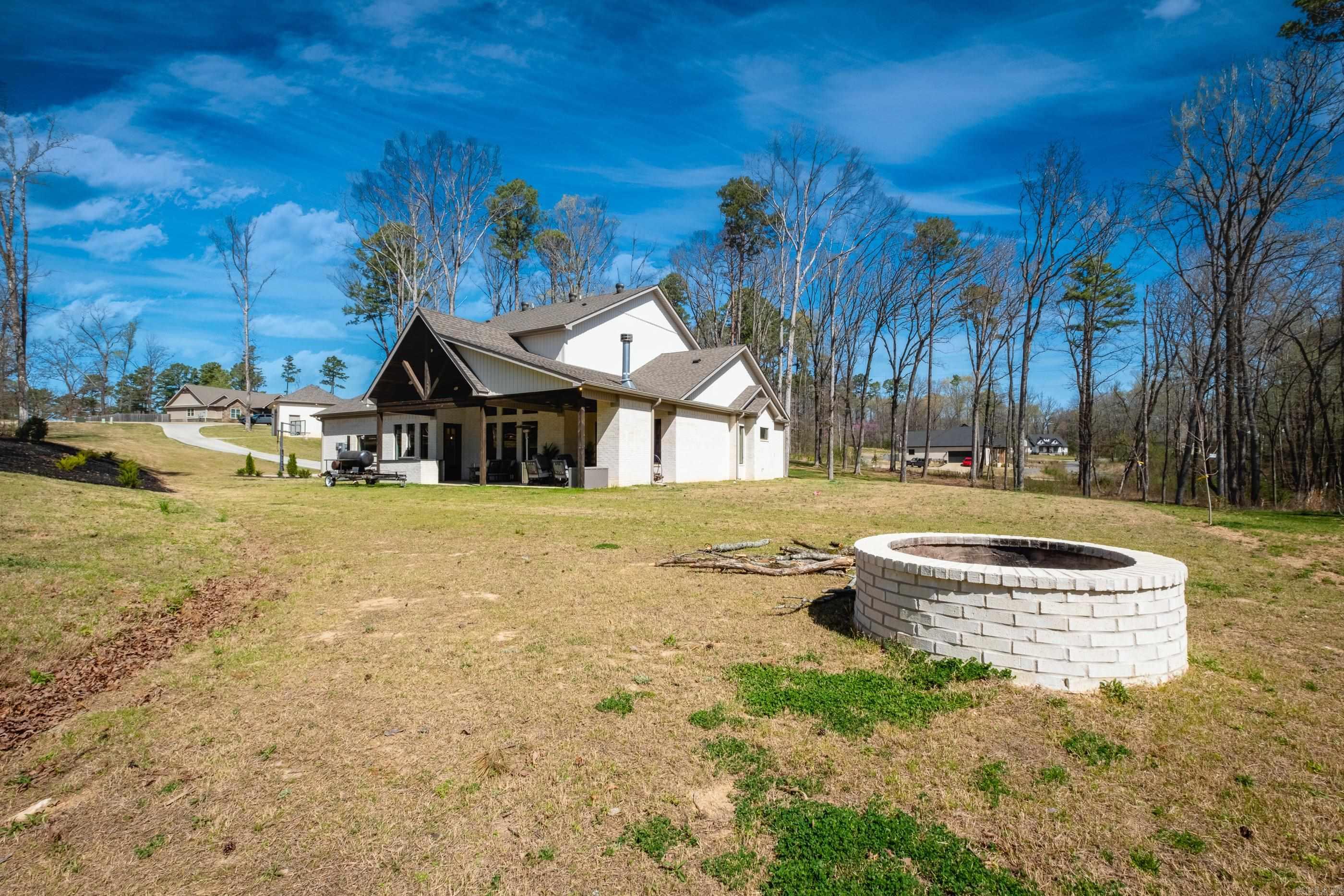 WINDS OF OSAGE - Residential