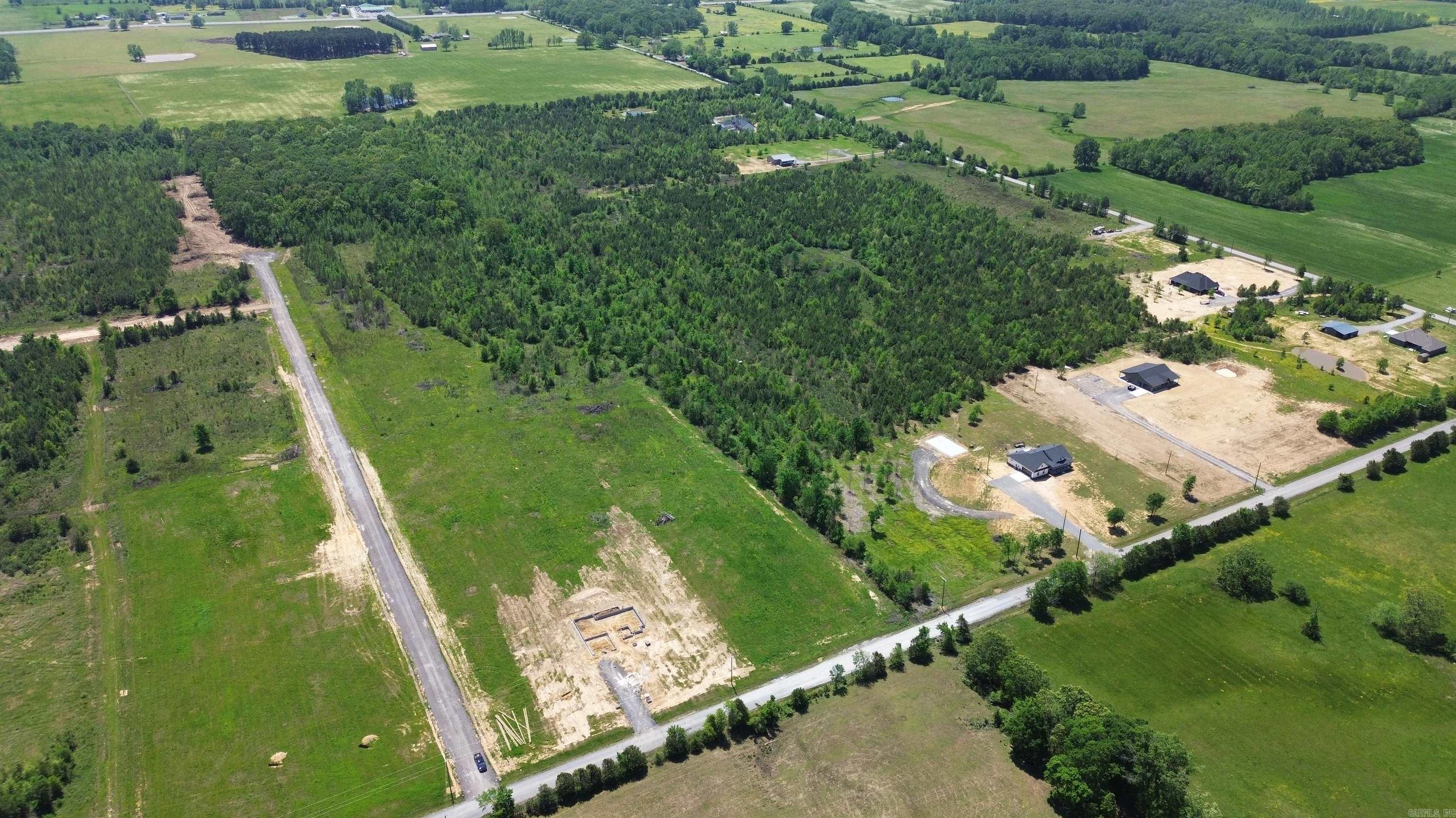 Metes & Bounds - Land