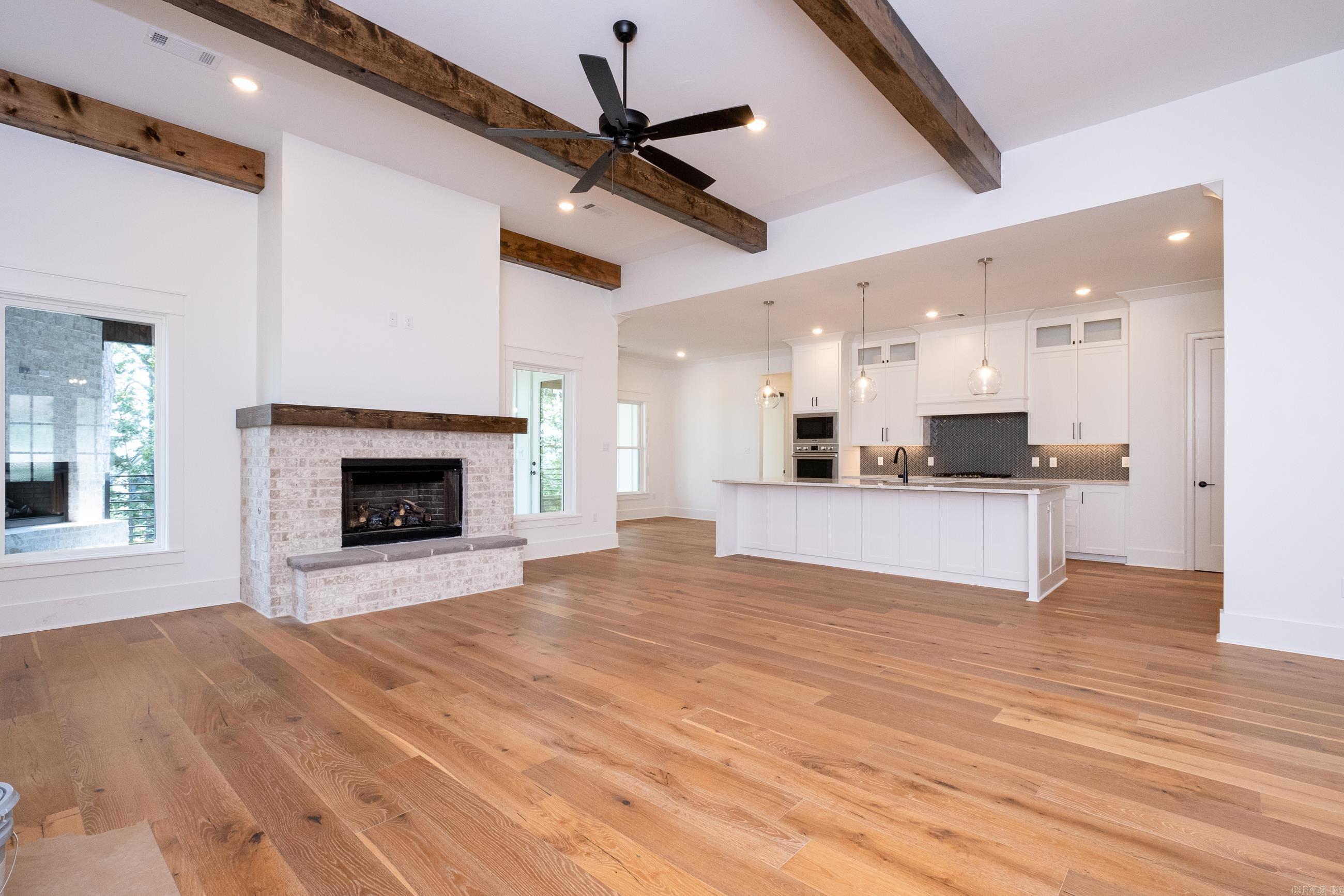 CHENAL VALLEY "FALSTONE COURT" - Residential