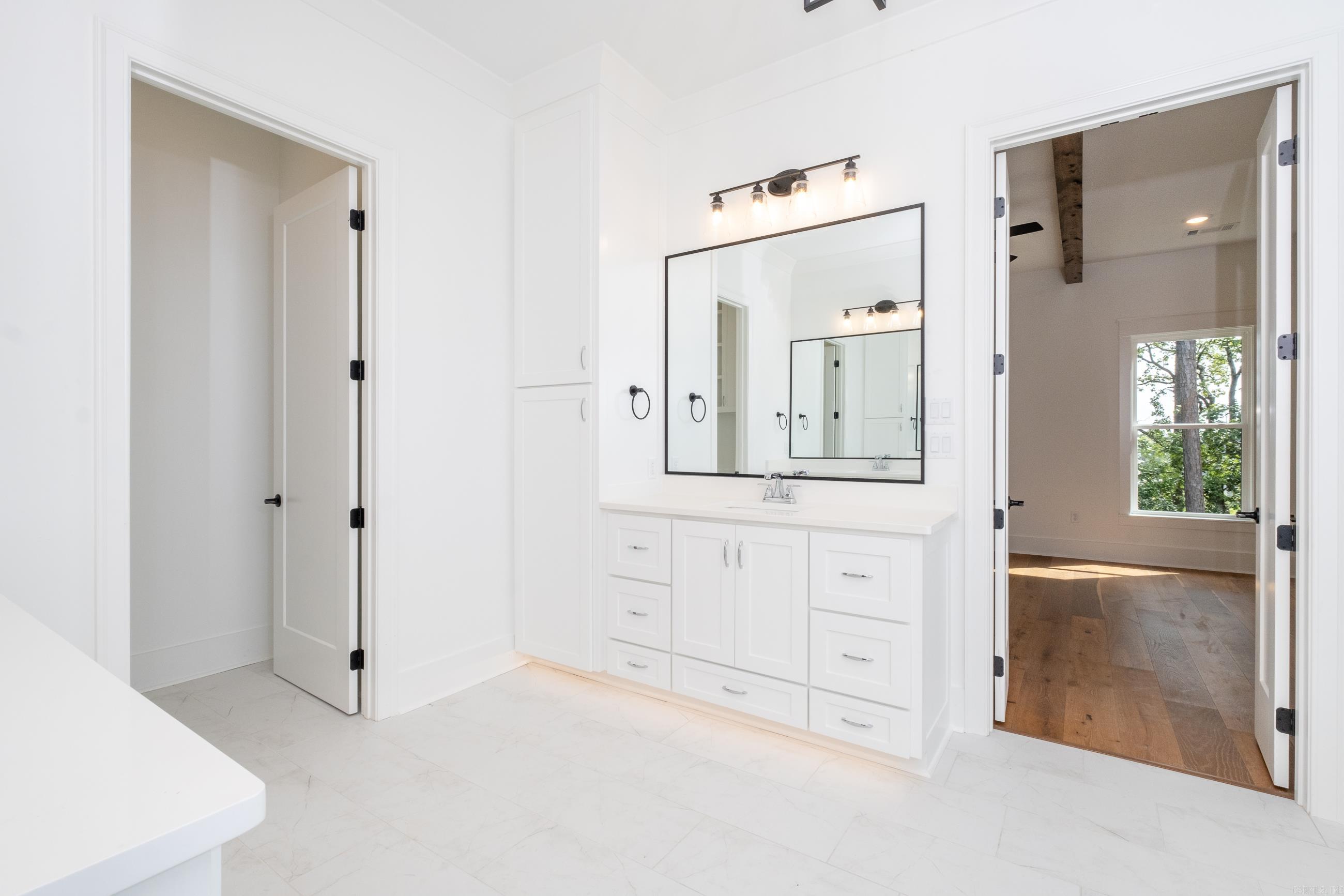 CHENAL VALLEY "FALSTONE COURT" - Residential