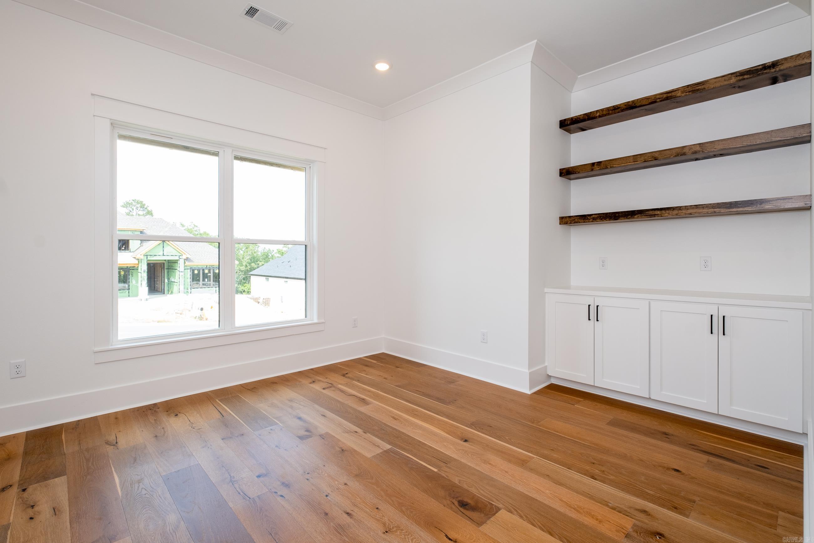 CHENAL VALLEY "FALSTONE COURT" - Residential