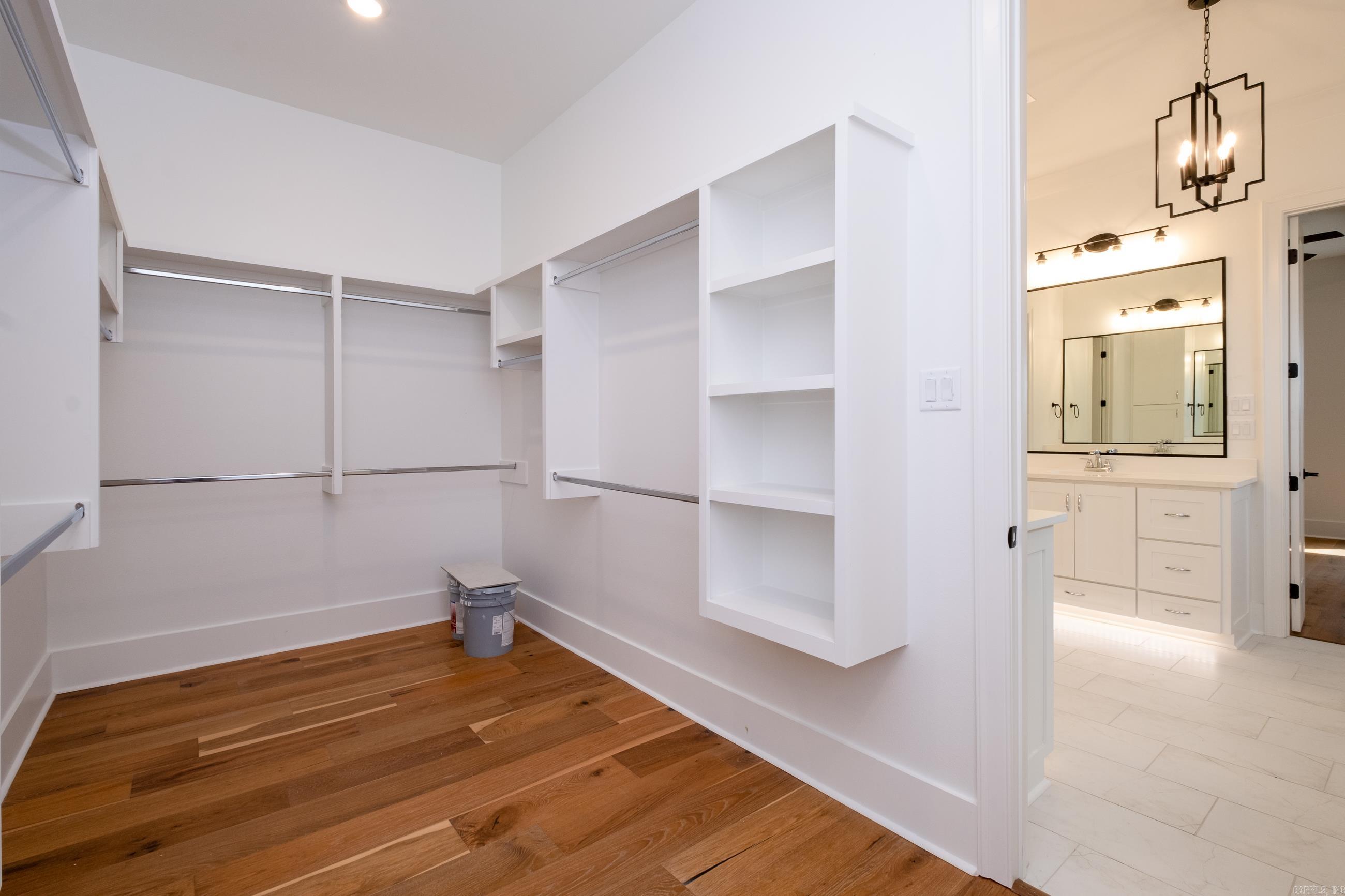 CHENAL VALLEY "FALSTONE COURT" - Residential