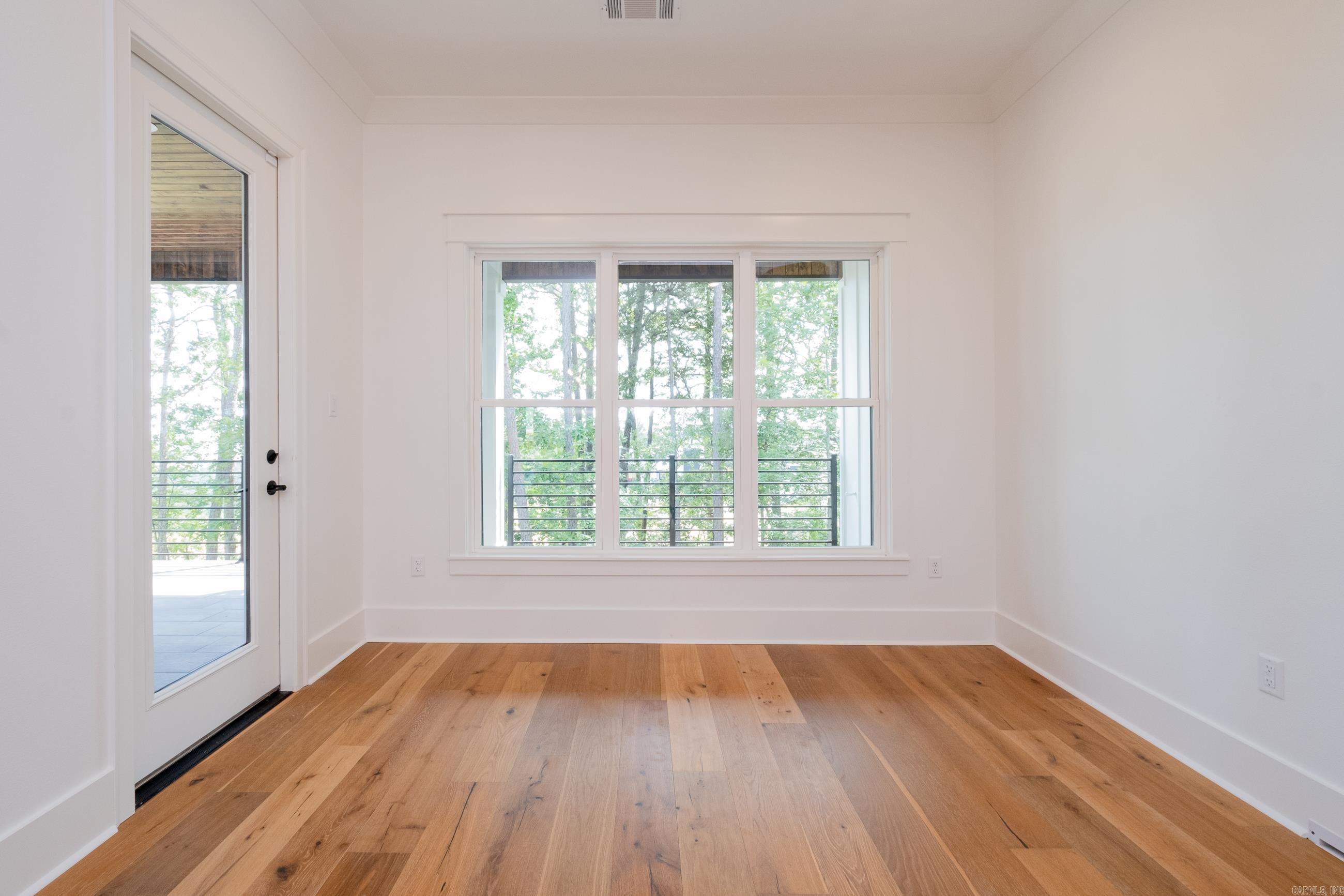 CHENAL VALLEY "FALSTONE COURT" - Residential