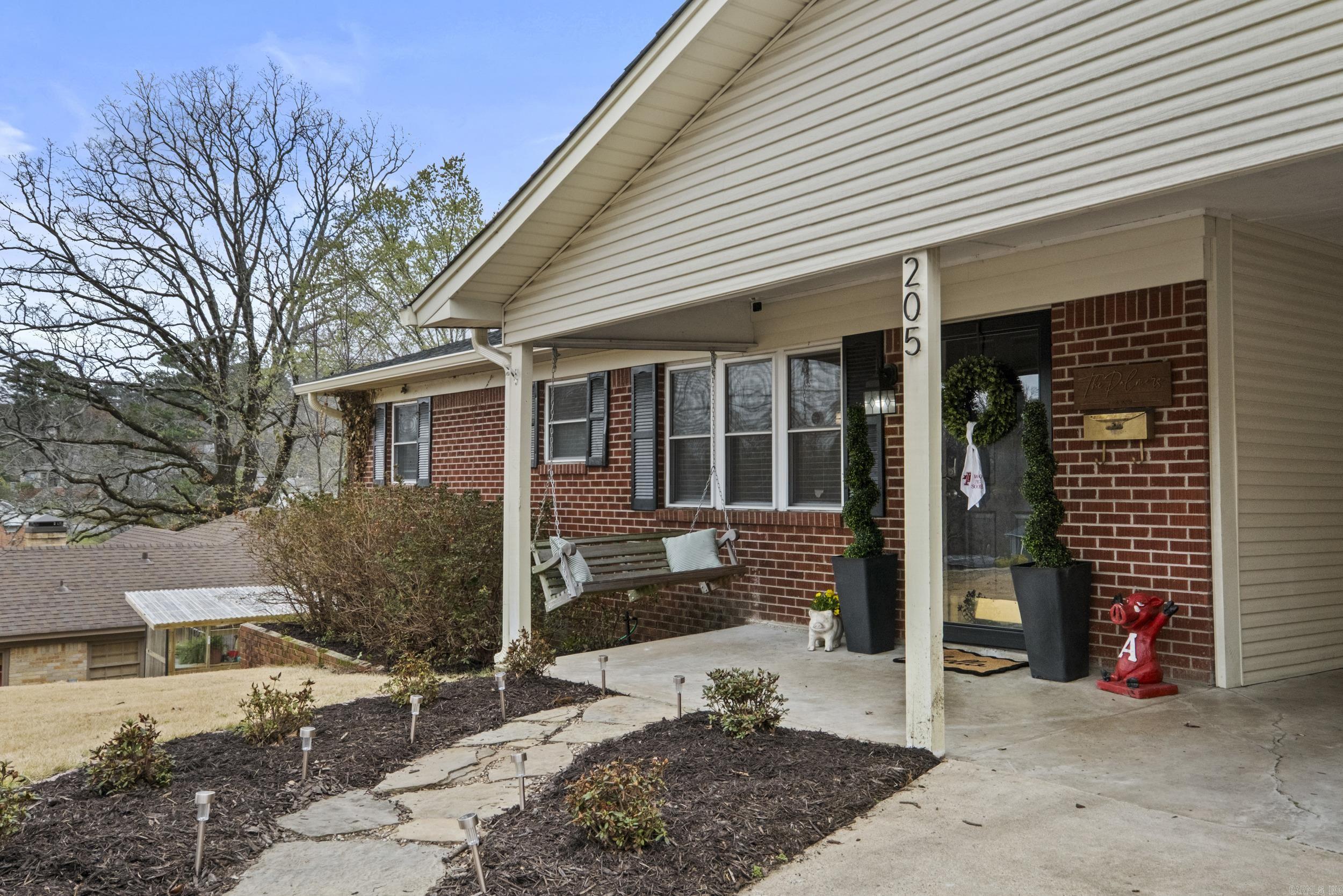 QUEEN MANOR ADDN - Residential