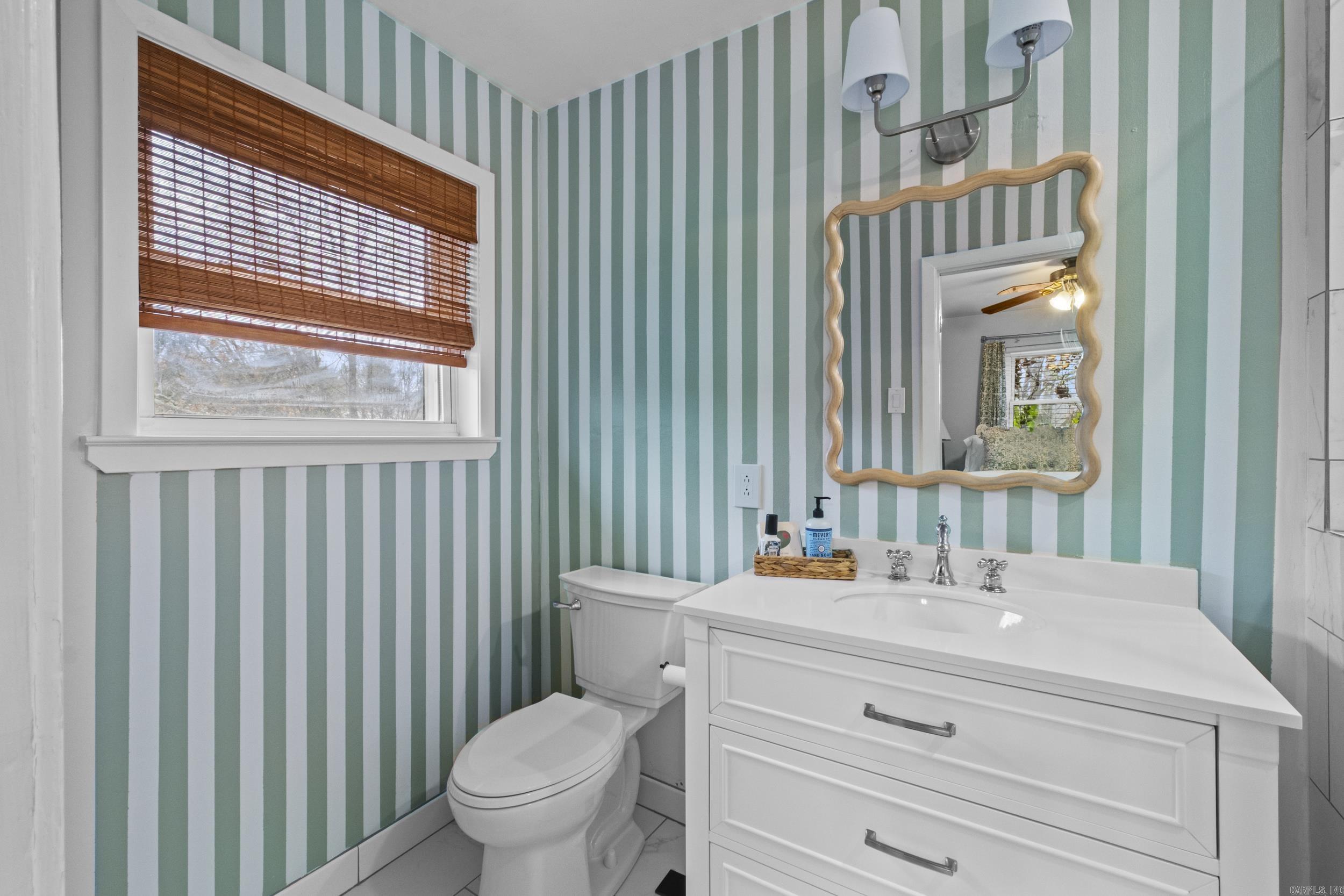 QUEEN MANOR ADDN - Residential