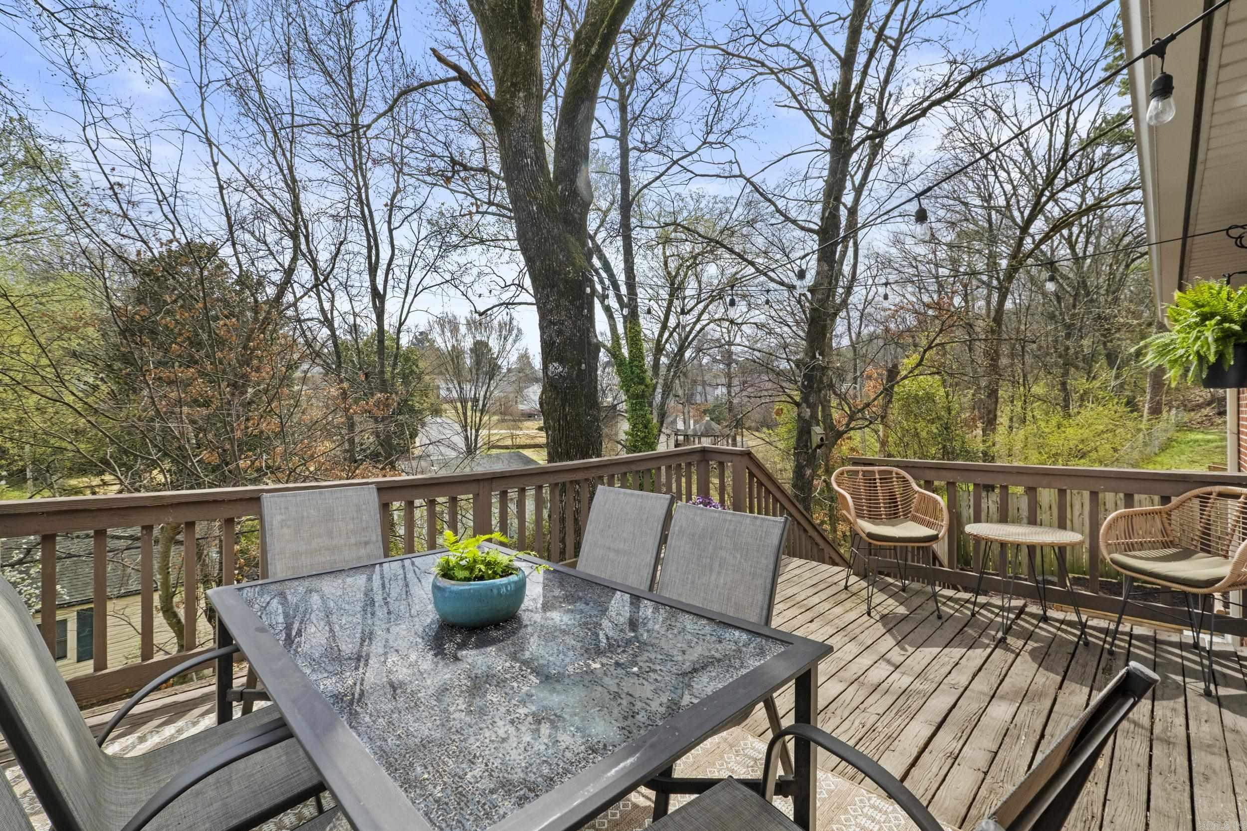 QUEEN MANOR ADDN - Residential