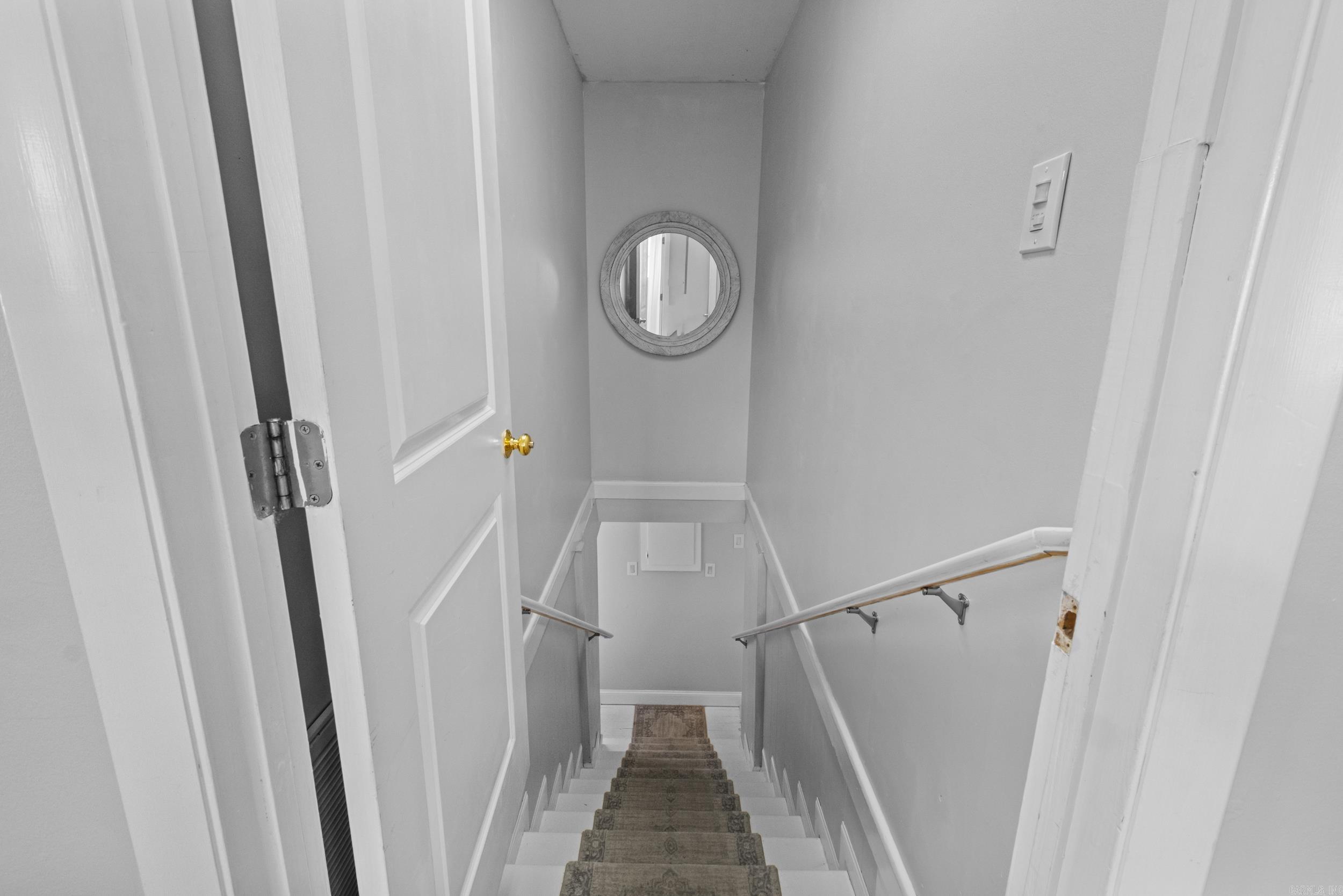 QUEEN MANOR ADDN - Residential