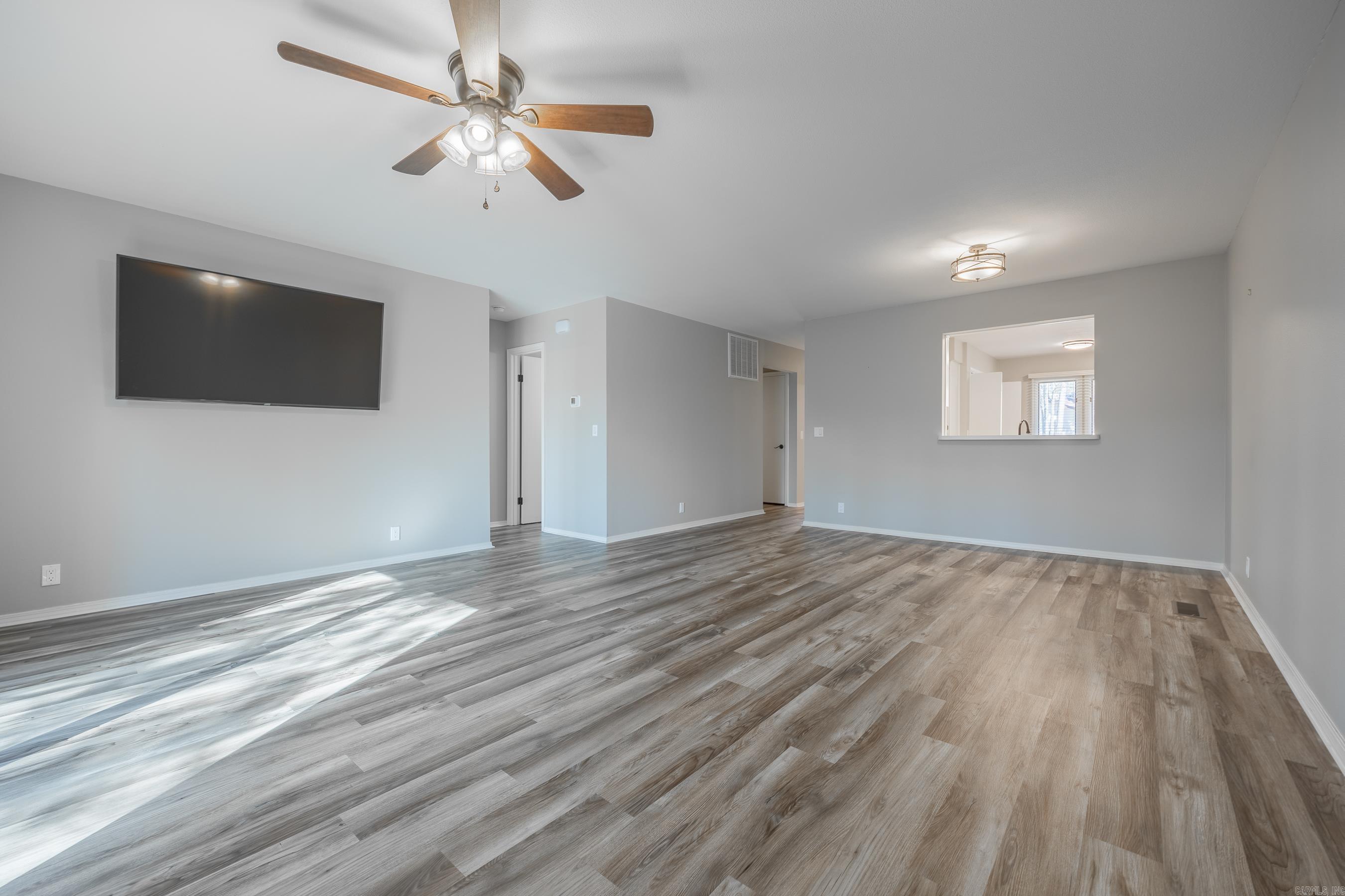 MAJORCA COURTS - Residential