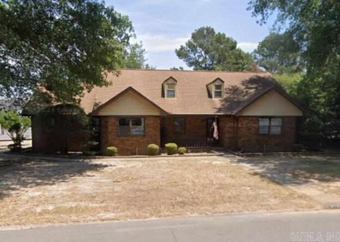 RIVER OAKS - Residential