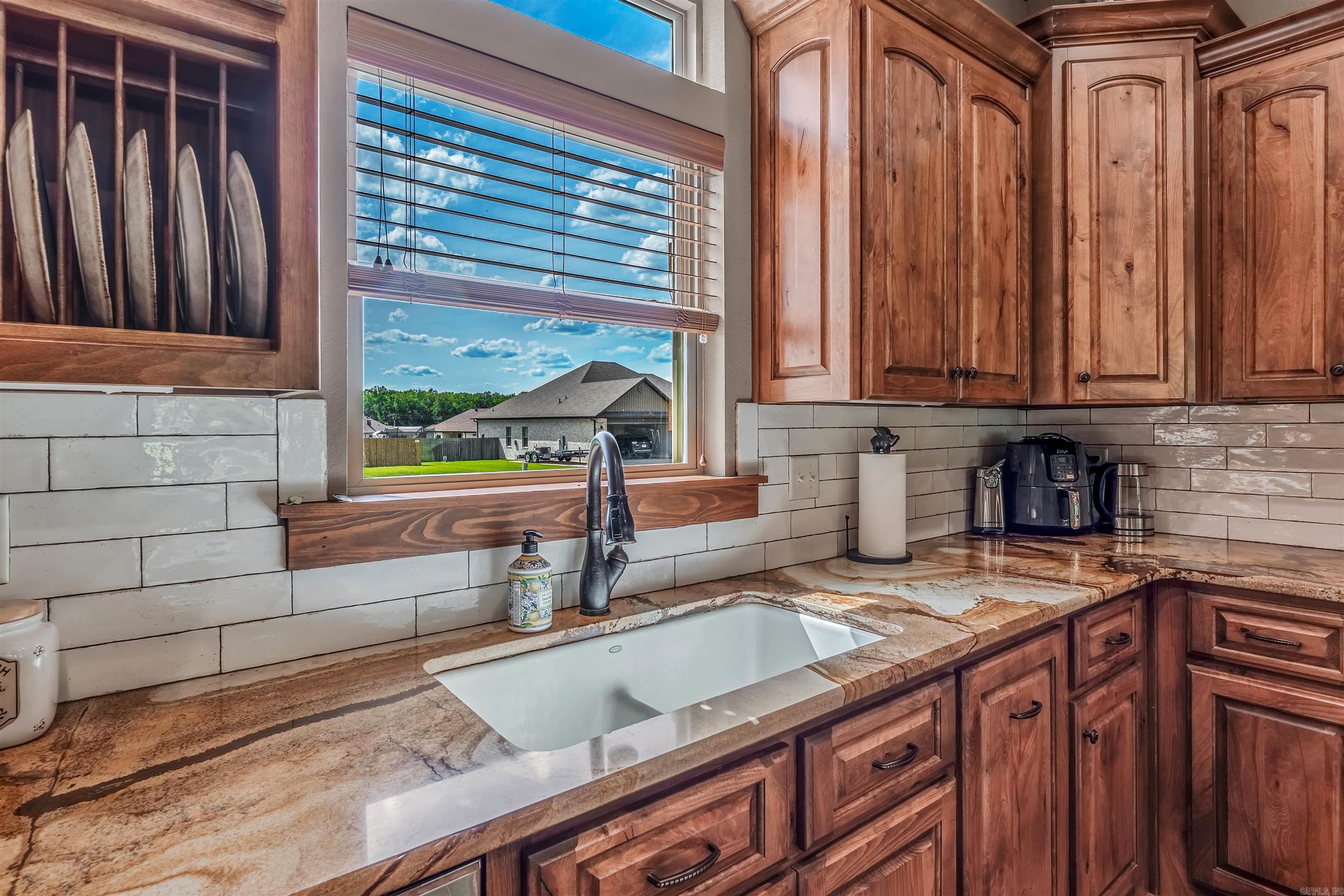 MOUNT TABOR ESTATES - Residential