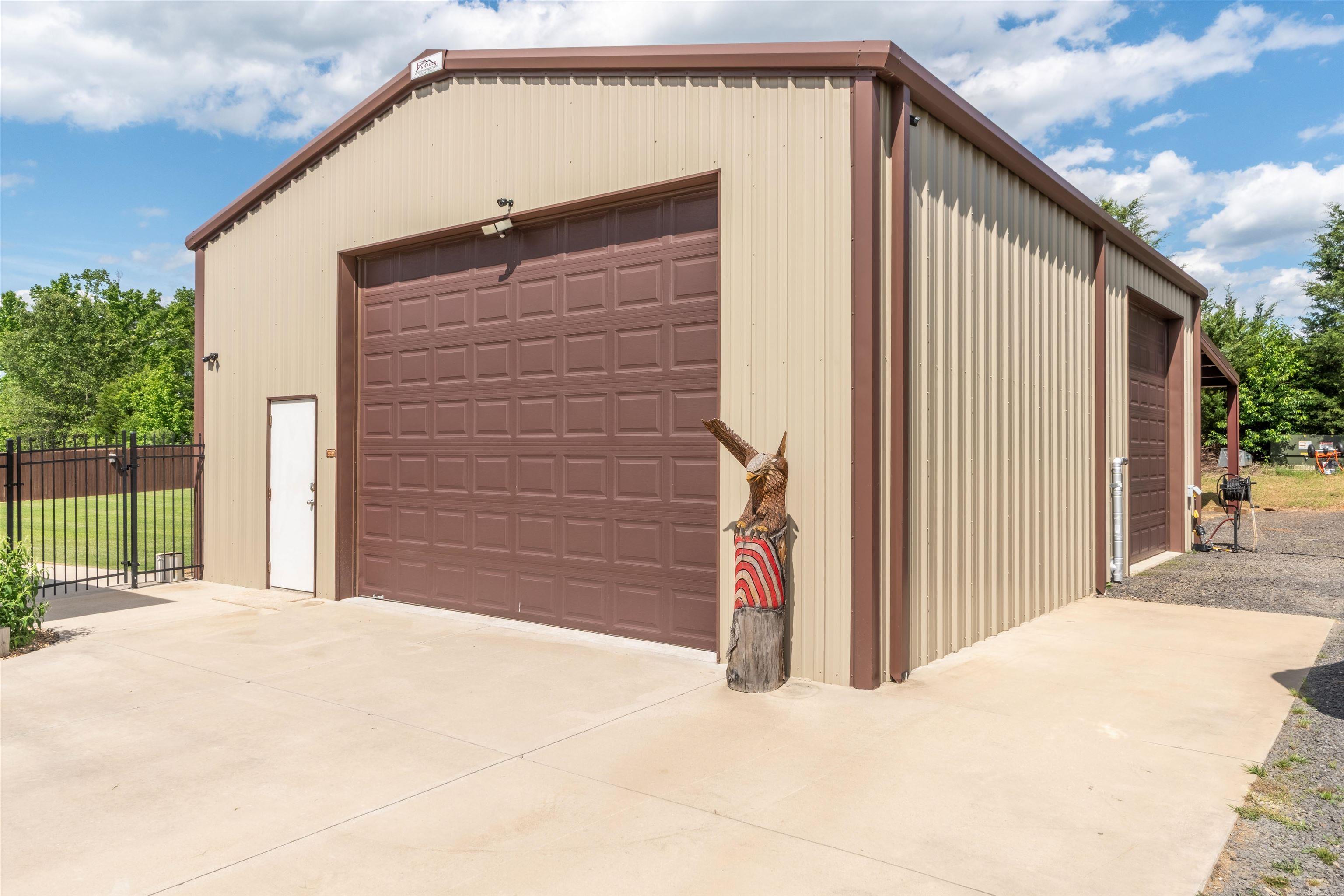 MOUNT TABOR ESTATES - Residential