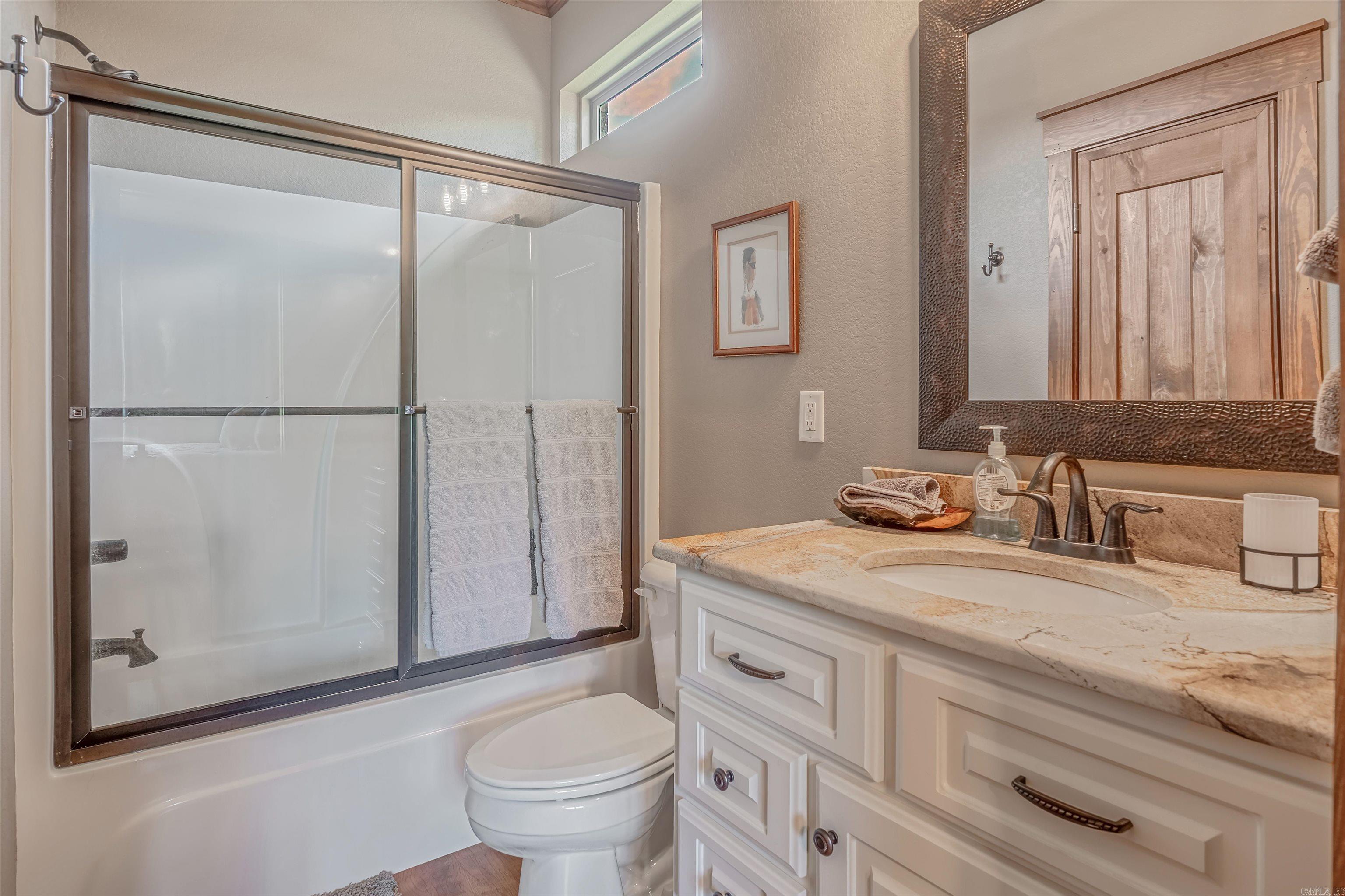 MOUNT TABOR ESTATES - Residential