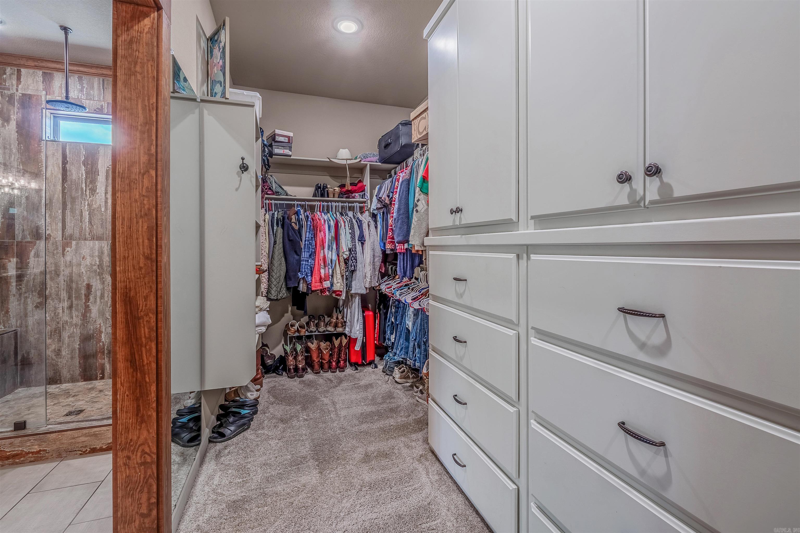 MOUNT TABOR ESTATES - Residential