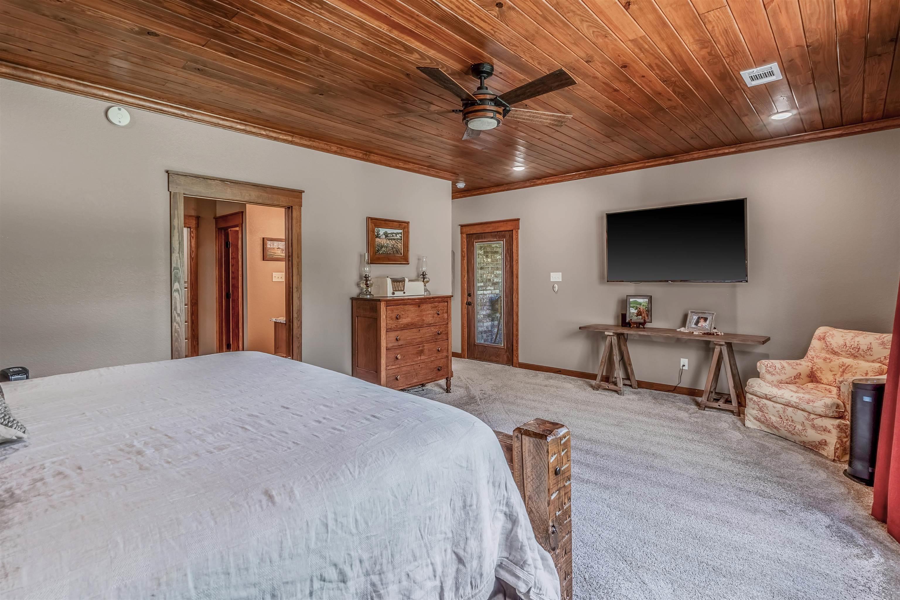 MOUNT TABOR ESTATES - Residential