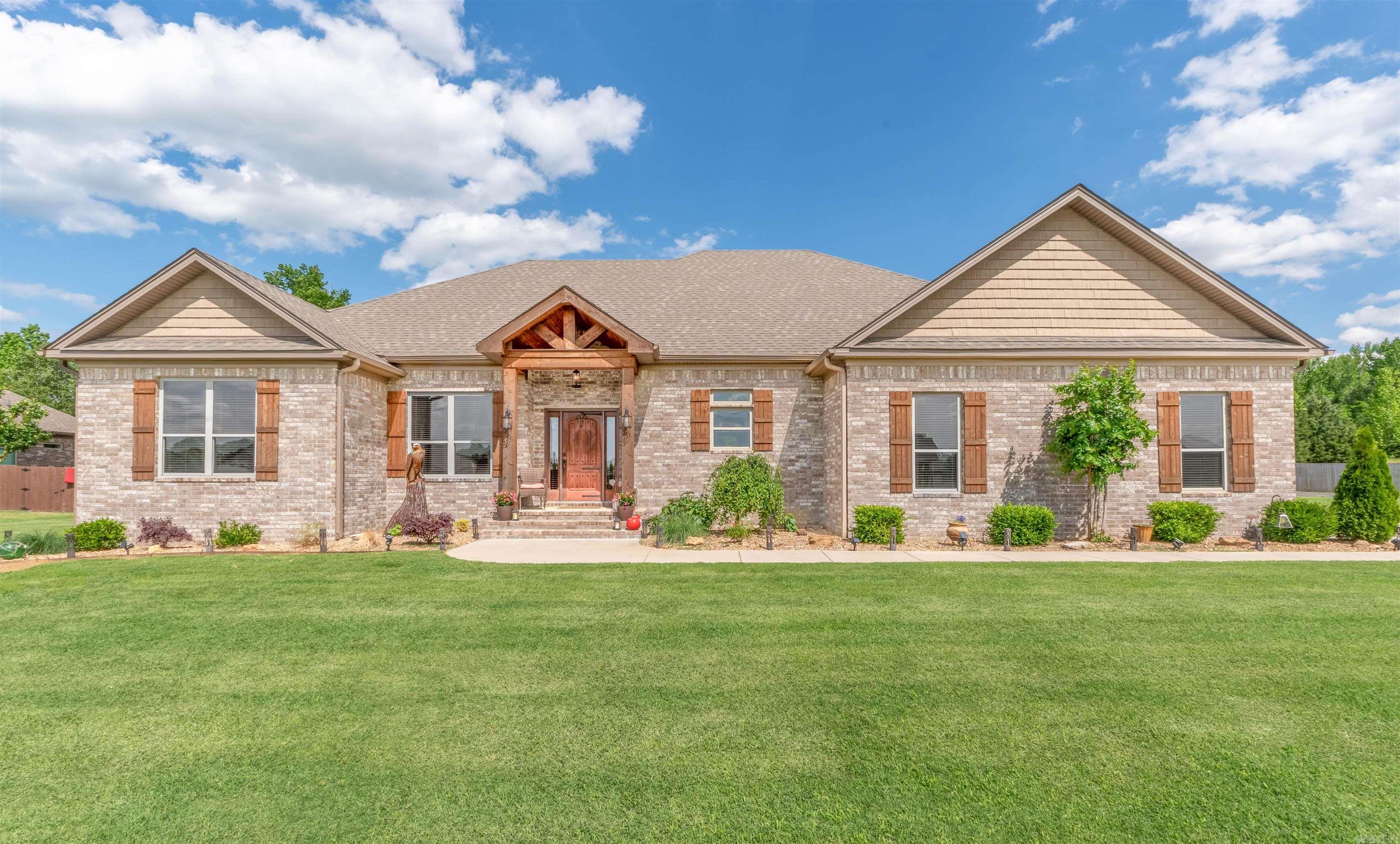 MOUNT TABOR ESTATES - Residential