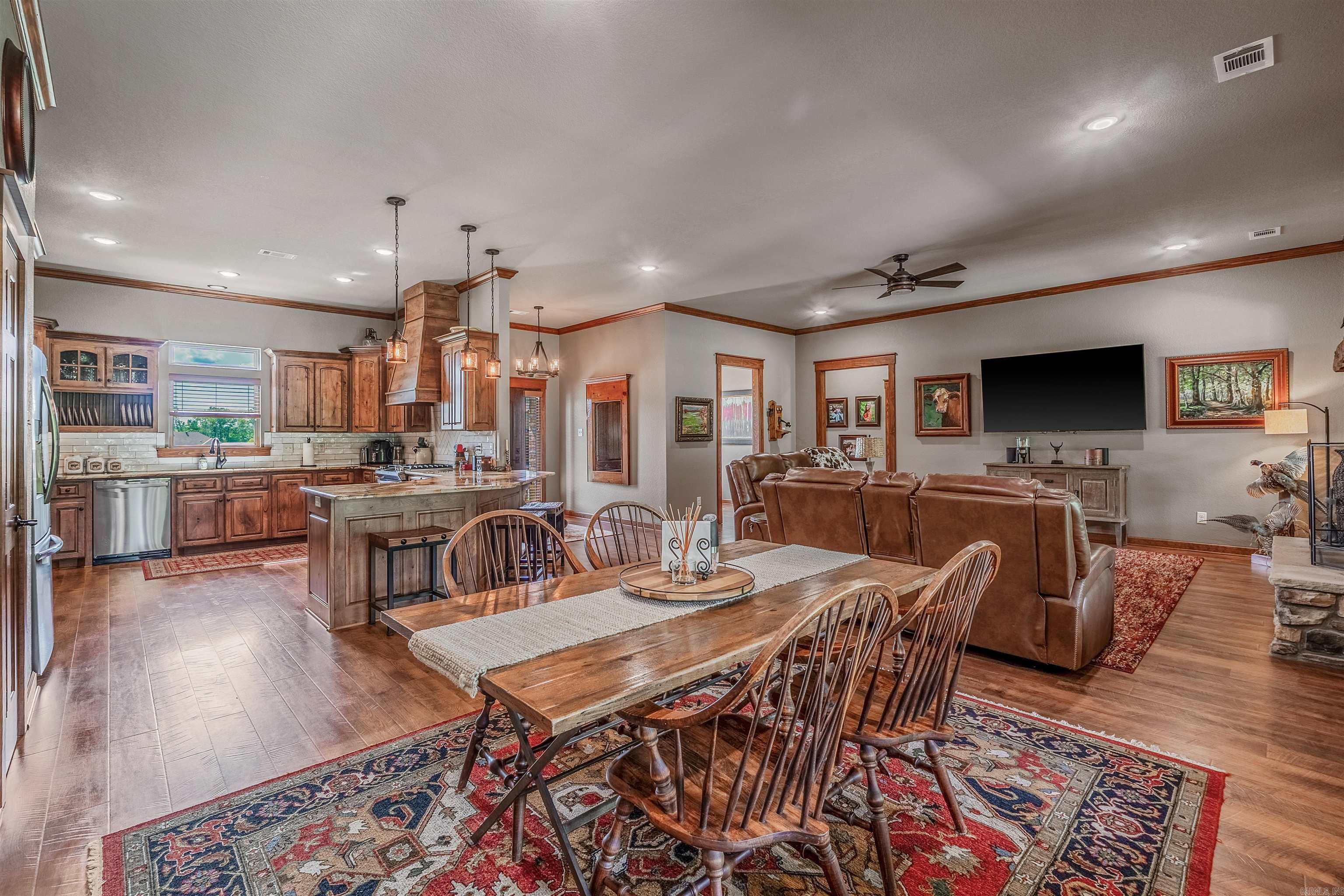 MOUNT TABOR ESTATES - Residential