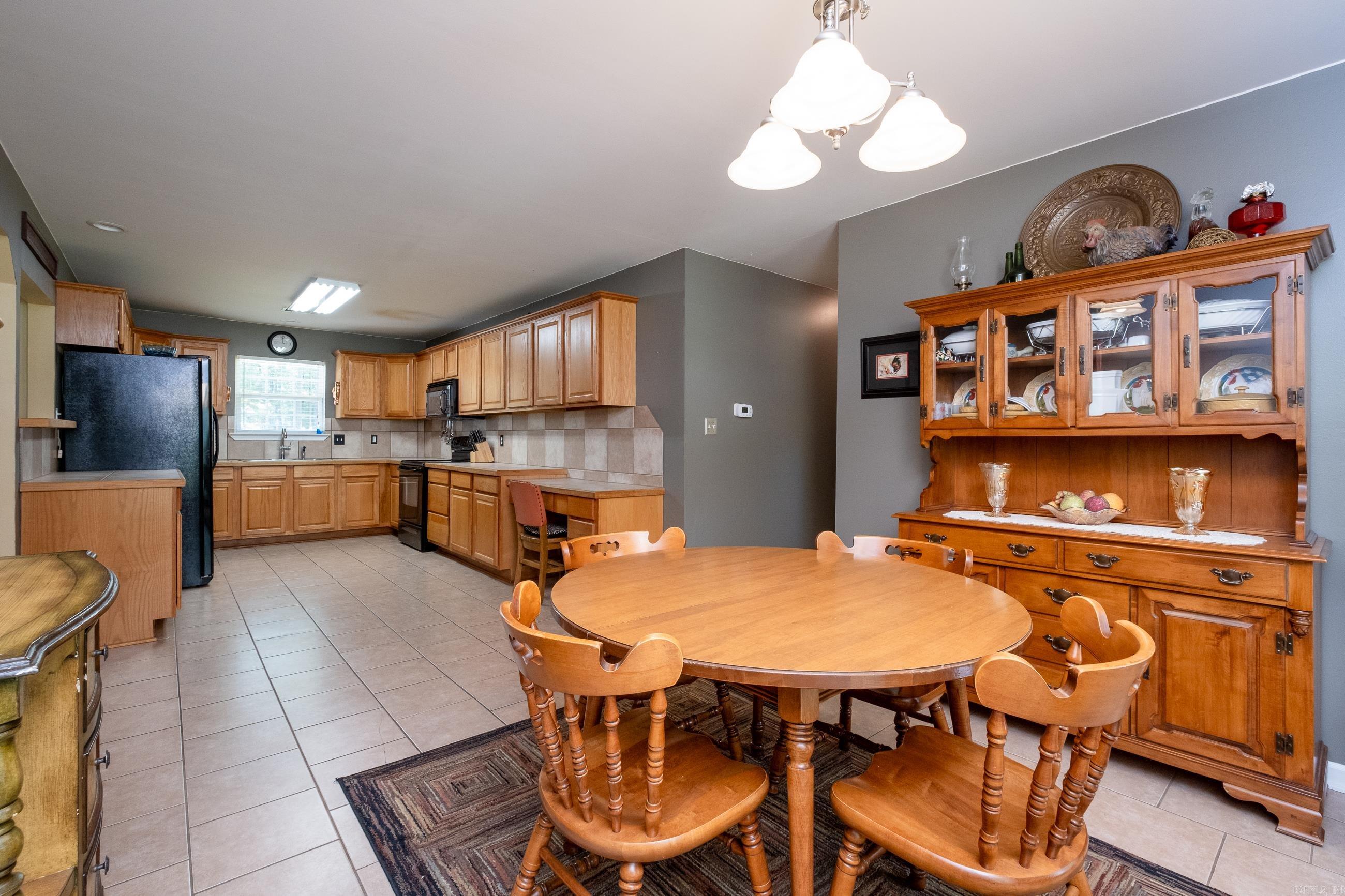 CHERRYWOOD ESTATES - Residential