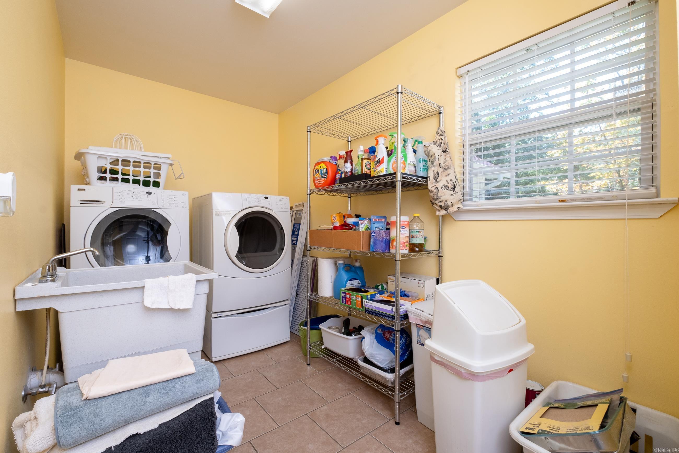 CHERRYWOOD ESTATES - Residential