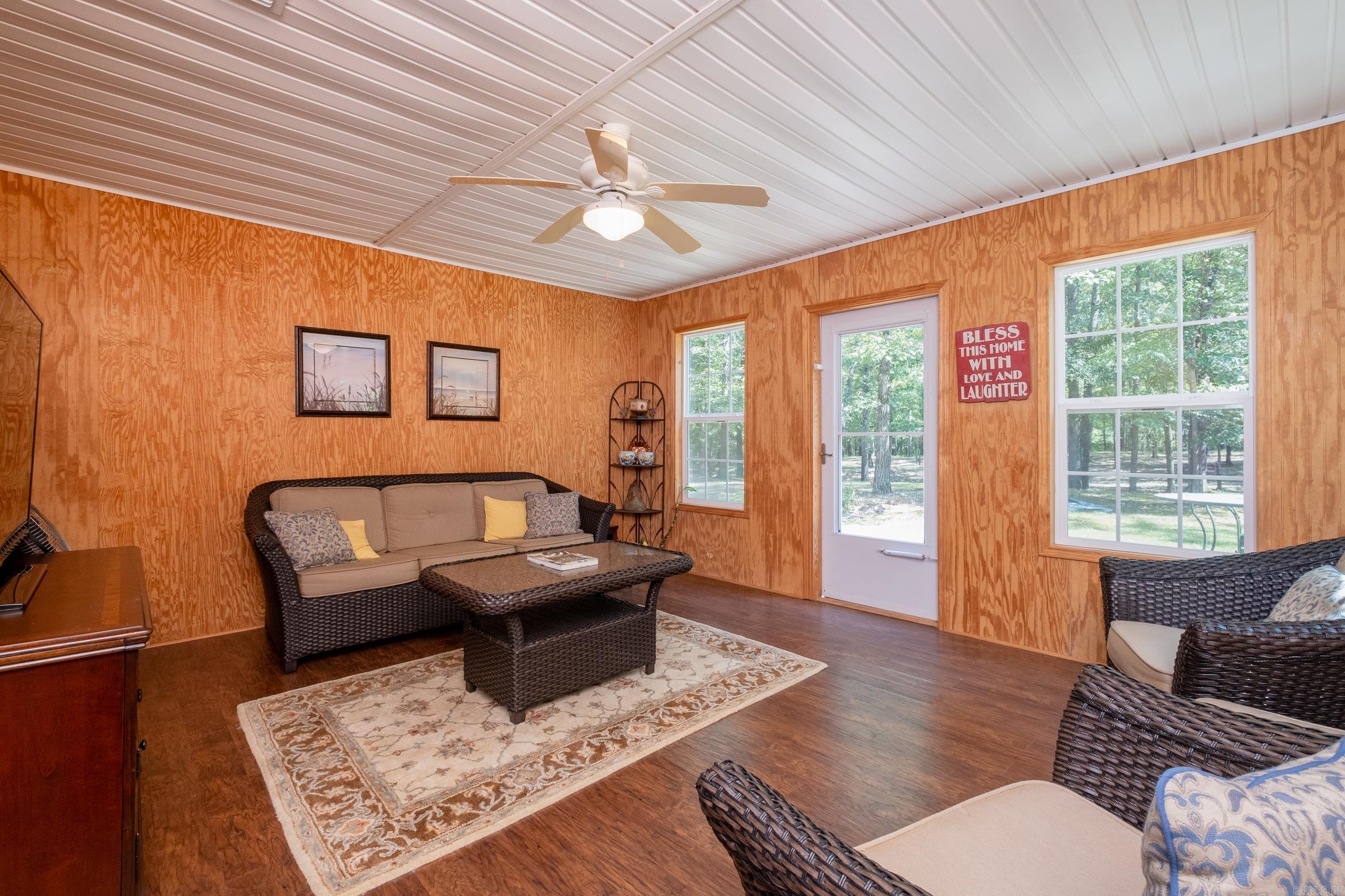 CHERRYWOOD ESTATES - Residential